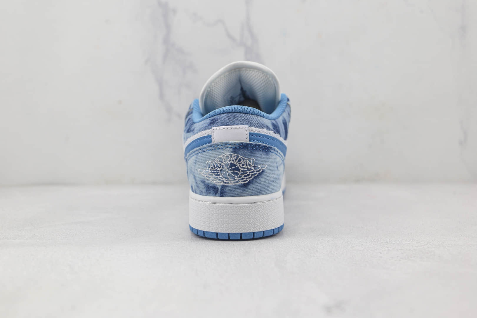 乔丹Air Jordan 1 Low纯原版本低帮AJ1牛仔丹宁配色板鞋原楦头纸板打造 货号：DM8947-100