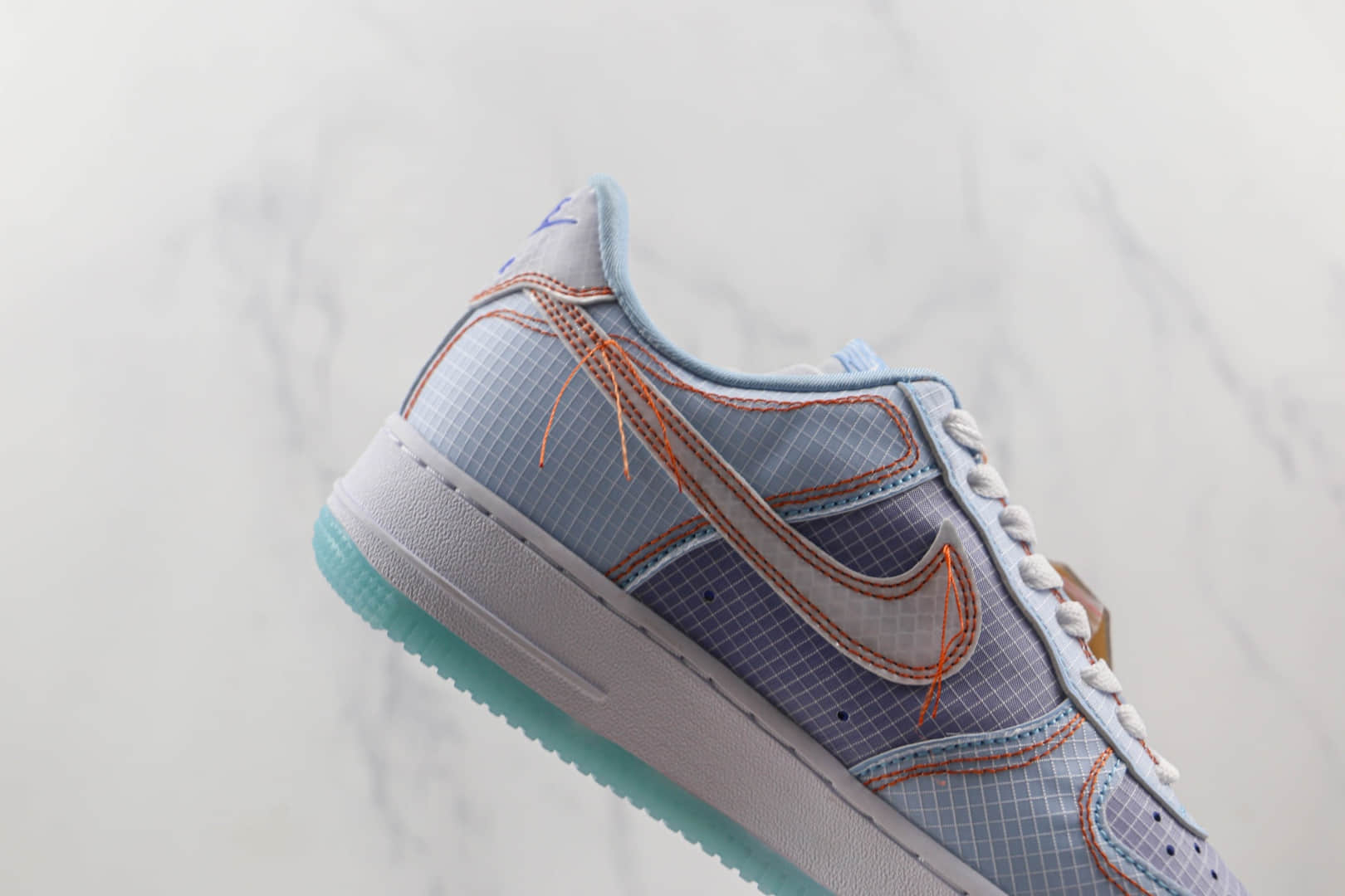 耐克Nike Air Force1纯原版本低帮空军一号浅蓝联名蓝缝线配色板鞋内置气垫 货号：CJ9649-400