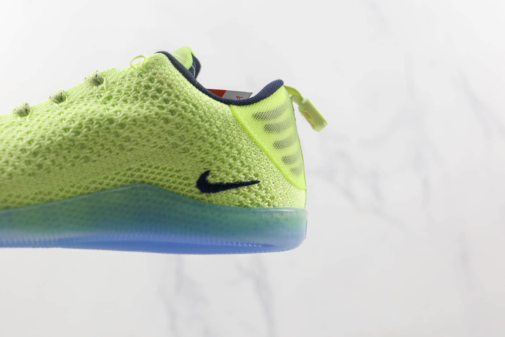 耐克Nike Kobe 11 Low 4KB Liquid Lime纯原版本科比11代毒液配色篮球鞋原楦头纸板打造 货号：824463-334