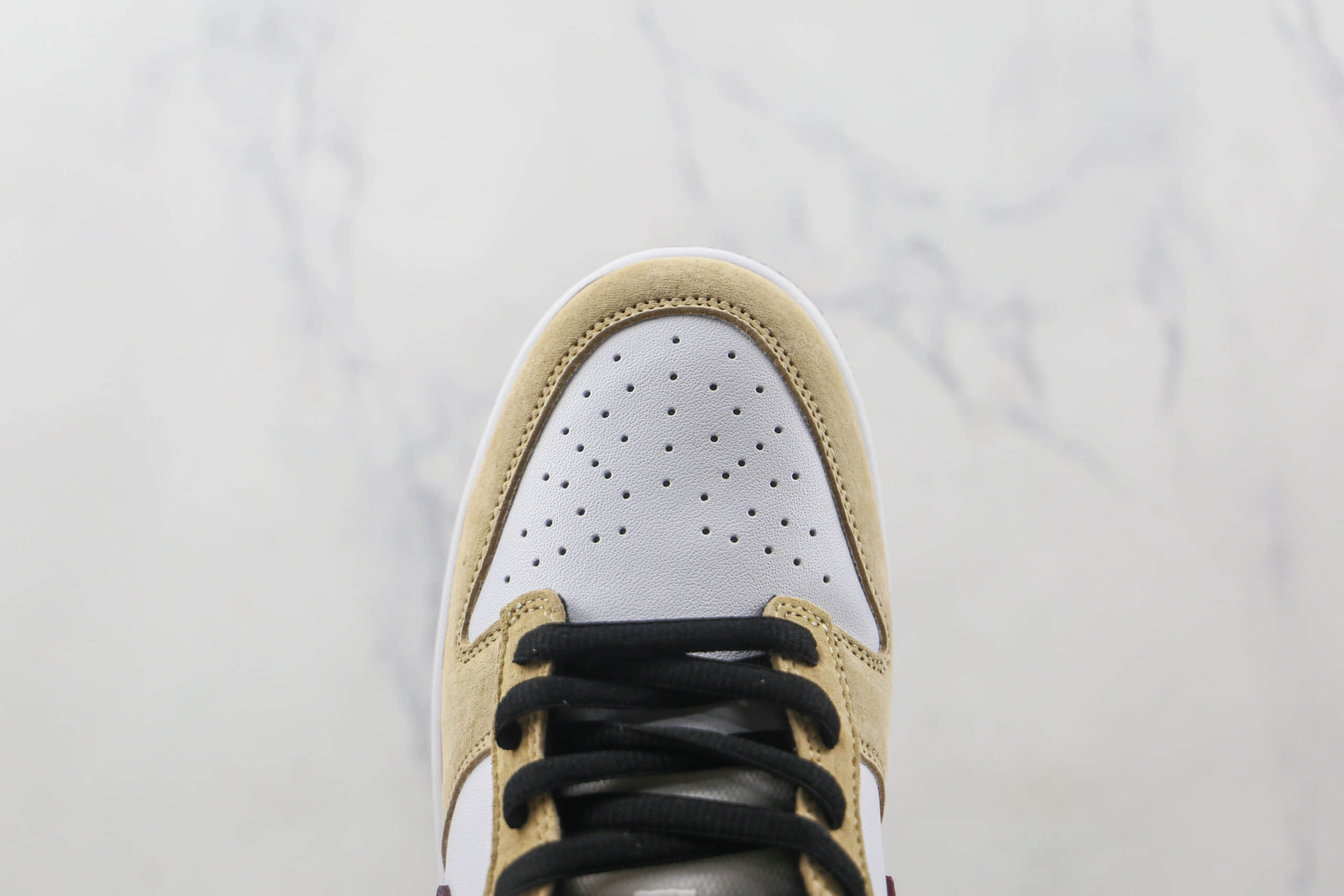 耐克Nike Dunk Low纯原版本低帮DUNK酒红钩板鞋原楦头纸板打造 货号：304292-161