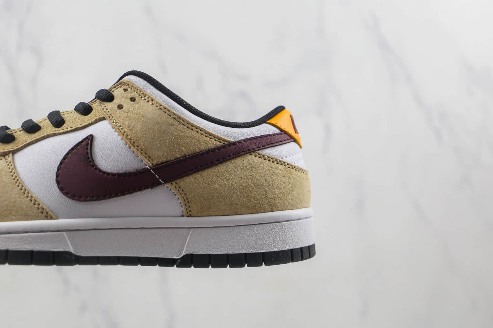 耐克Nike Dunk Low纯原版本低帮DUNK酒红钩板鞋原楦头纸板打造 货号：304292-161