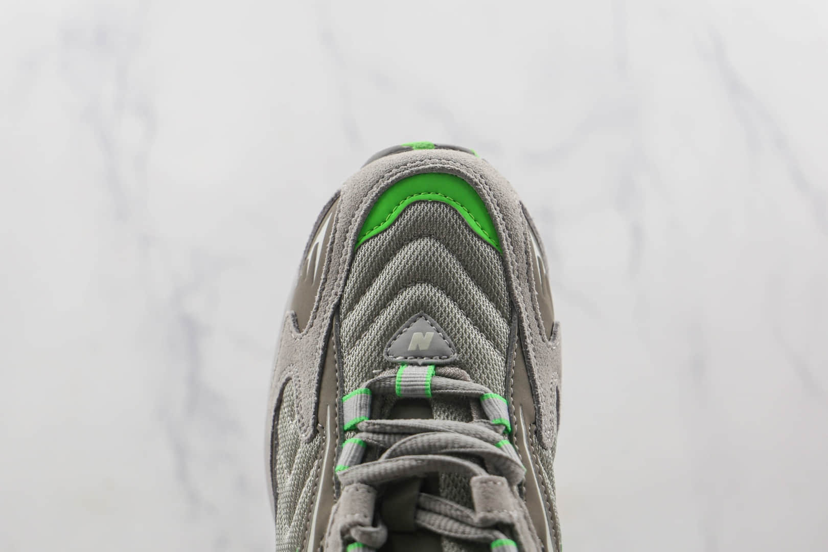 新百伦New Balance 725纯原版本李知恩同款荧光绿慢跑鞋原楦头纸板打造 货号:ML725NI1