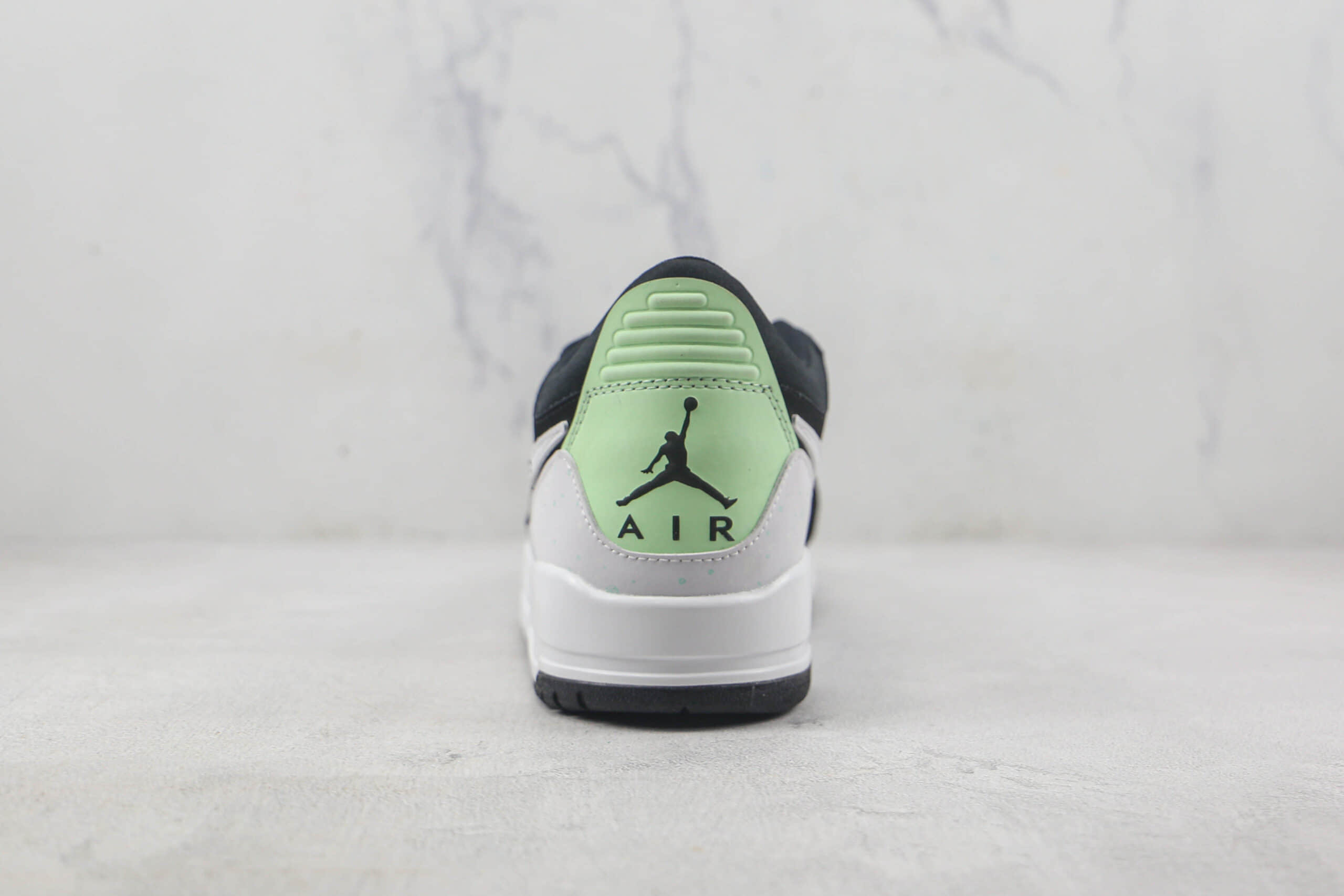 乔丹Air Jordan Legacy 312 low莆田纯原复刻版本AJ312夜光黑白绿配色板鞋原楦头纸板打造 货号:CJ5500-013