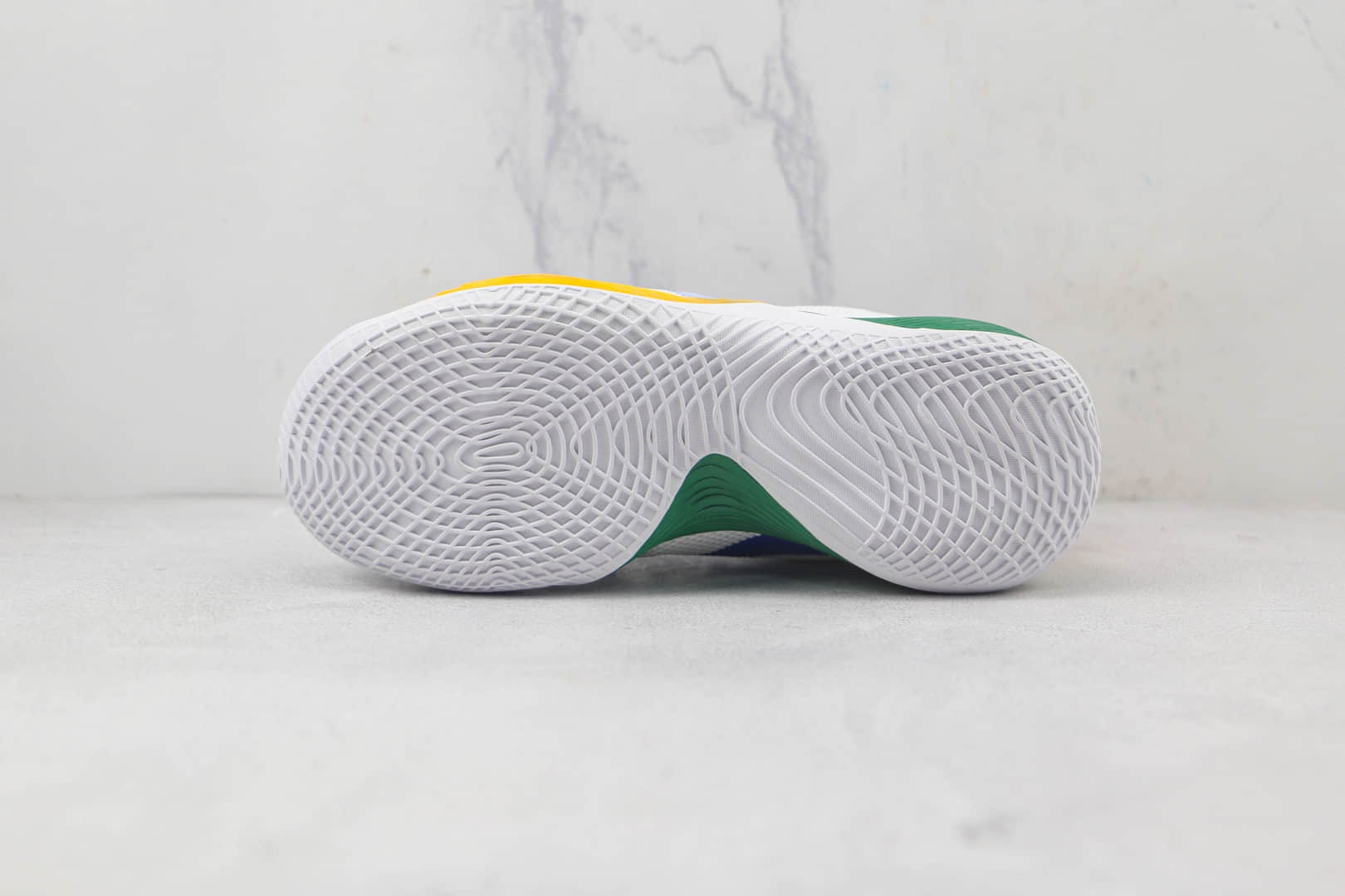 匡威Converse G4 Hyper Swarm莆田纯原复刻鸳鸯G4篮球鞋支持实战 货号：172662C