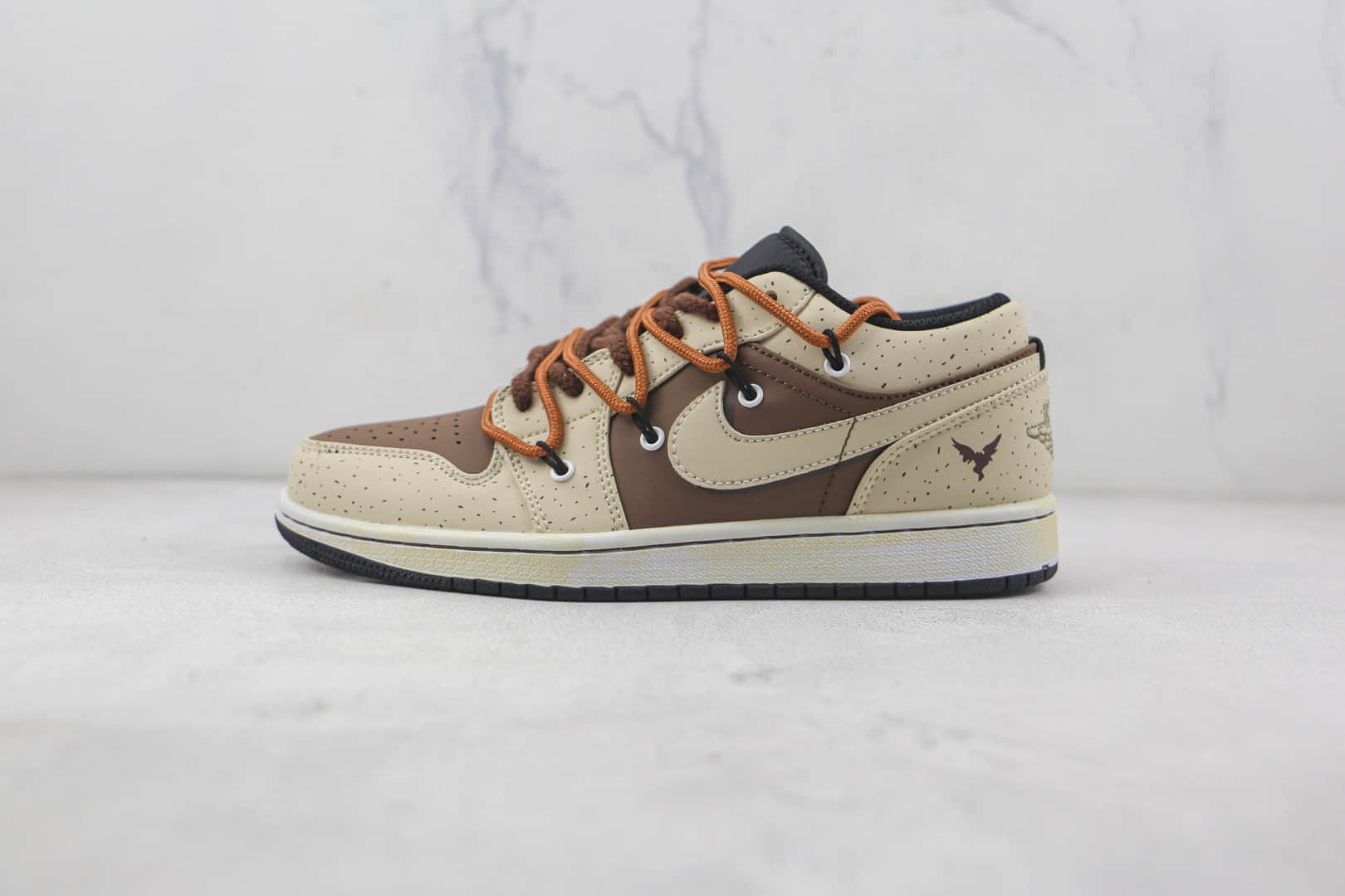 乔丹Air Jordan 1 Low莆田纯原复刻天花板AJ1米棕色抽绳款板鞋原楦头纸板打造 货号：DH9765-300