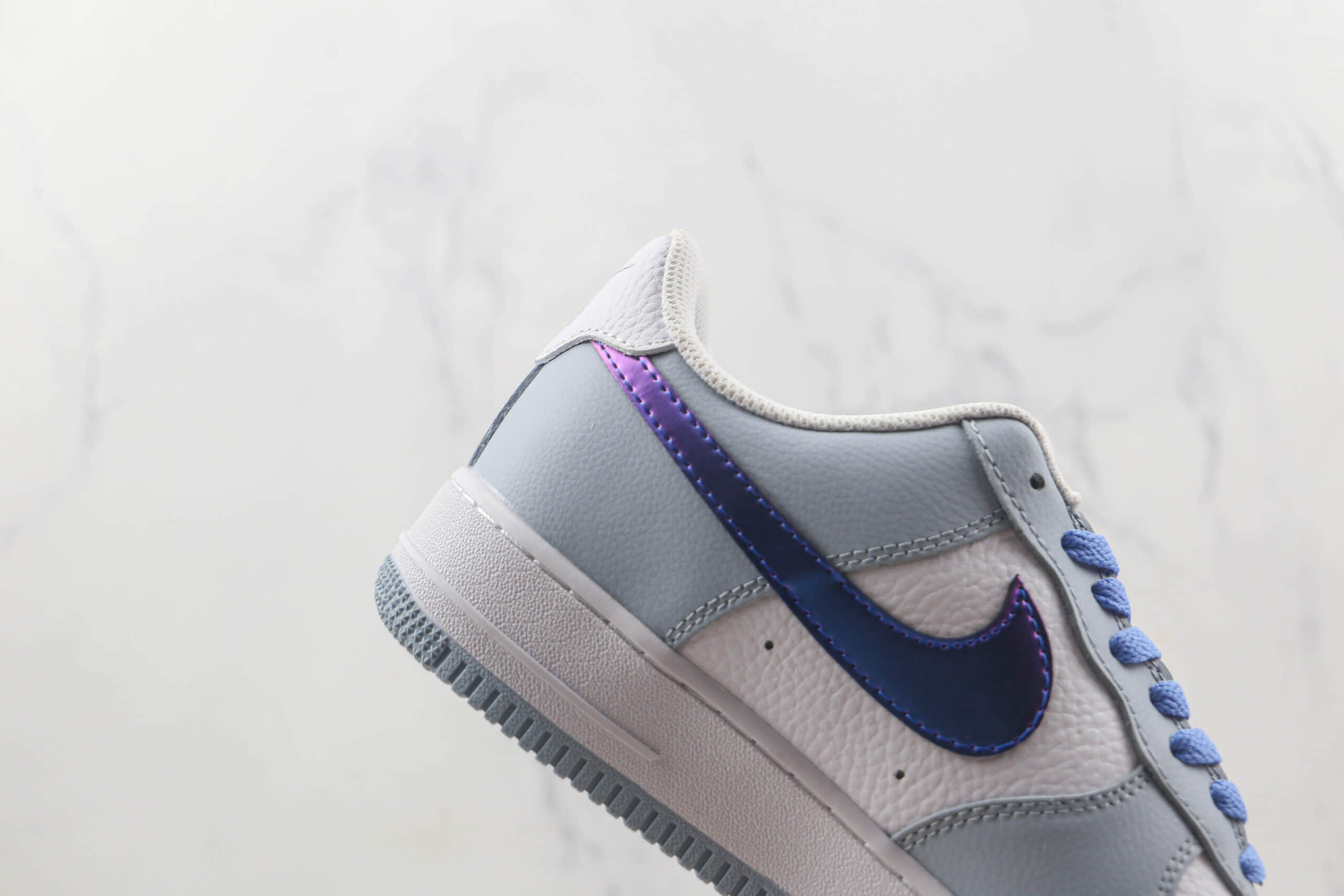 耐克Nike Air Force 1’07 Low莆田纯原复刻版本低帮空军一号白蓝反光板鞋原楦头纸板打造 货号：CW1888-609