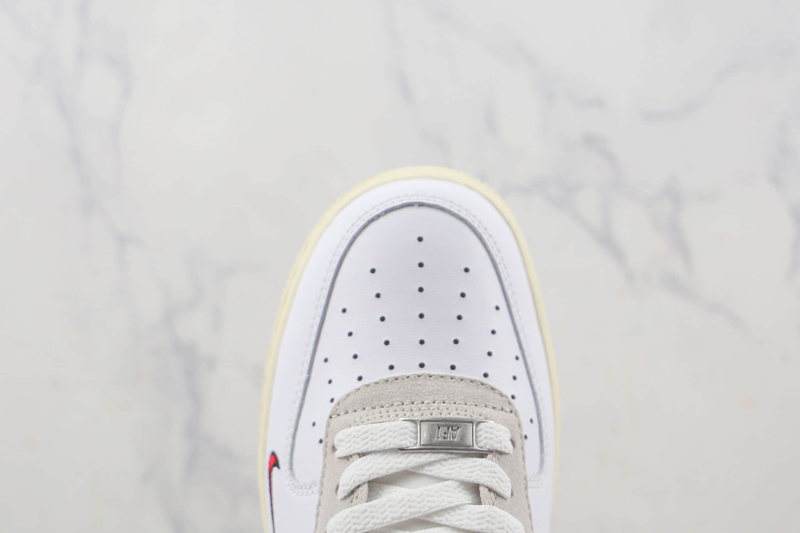 耐克Nike Air Force 1’07 Low莆田纯原复刻版本低帮空军一号白橙色黑红双钩板鞋内置气垫 货号：DX3357-100