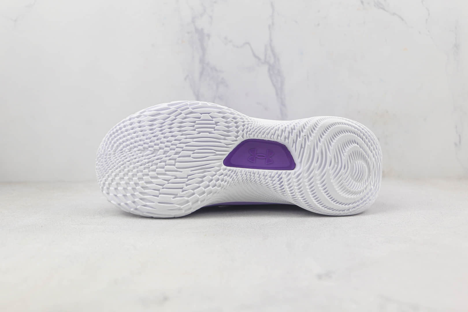 安德玛Under Armour Curry 4 FLOTRO莆田纯原复刻版本库里4代高帮紫色实战篮球鞋原楦头纸板打造 货号：3024861-500