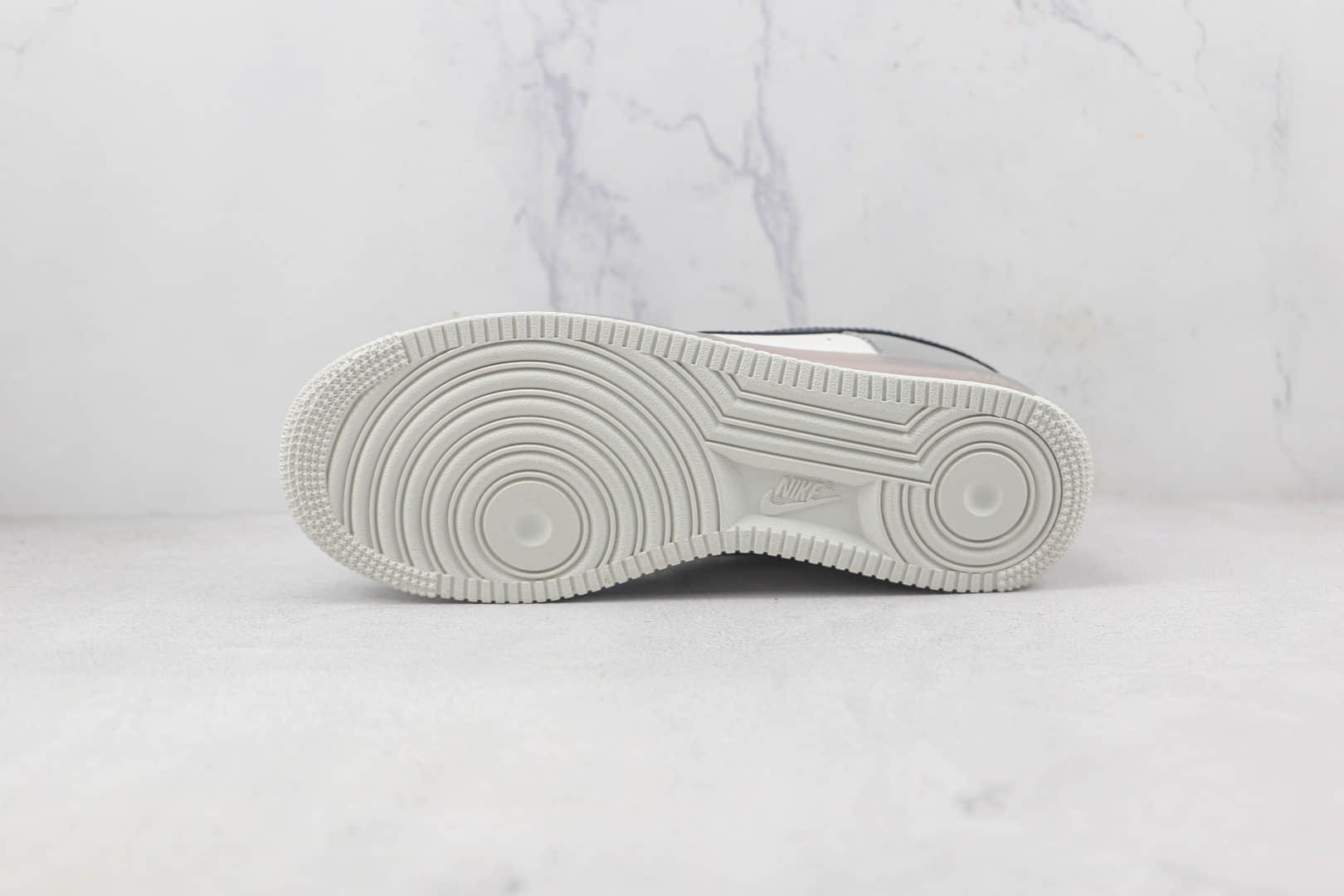 耐克Nike Air Force 1 LOW莆田纯原复刻版本低帮空军一号卫冕冠军配色板鞋内置气垫 货号：CW1888-608