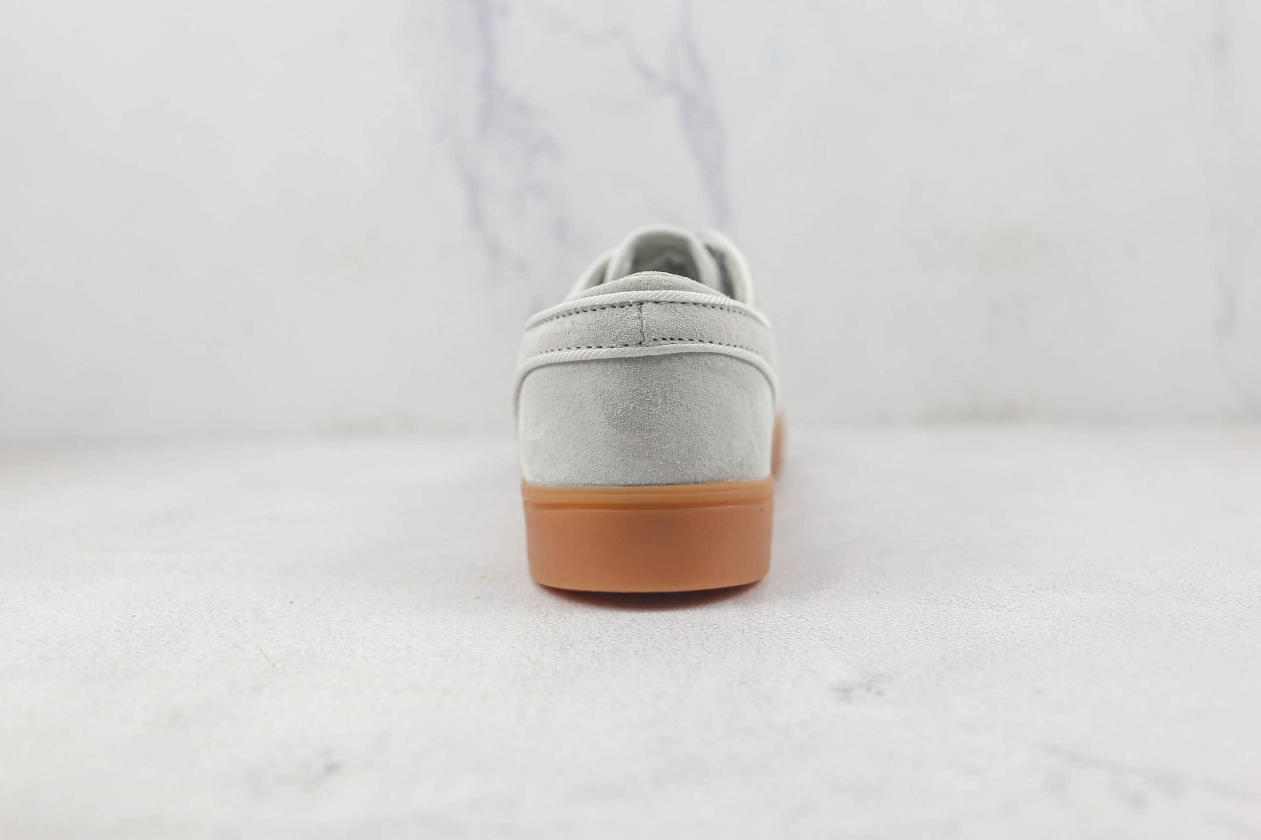 耐克Nike SB Blazer Zoom Mid QS莆田纯原复刻版本中帮开拓者灰黑生胶复古低帮板鞋原档案数据开发 货号:633014-006