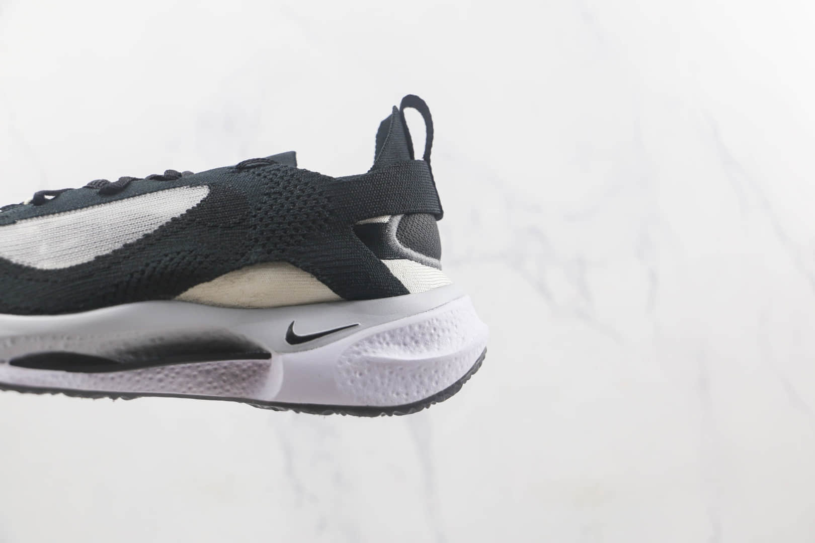 耐克Nike Spark Flyknit莆田天花板纯原复刻版本火花系列黑白灰色增高针织跑鞋原楦原纸版数据开发 货号：DD1901-008