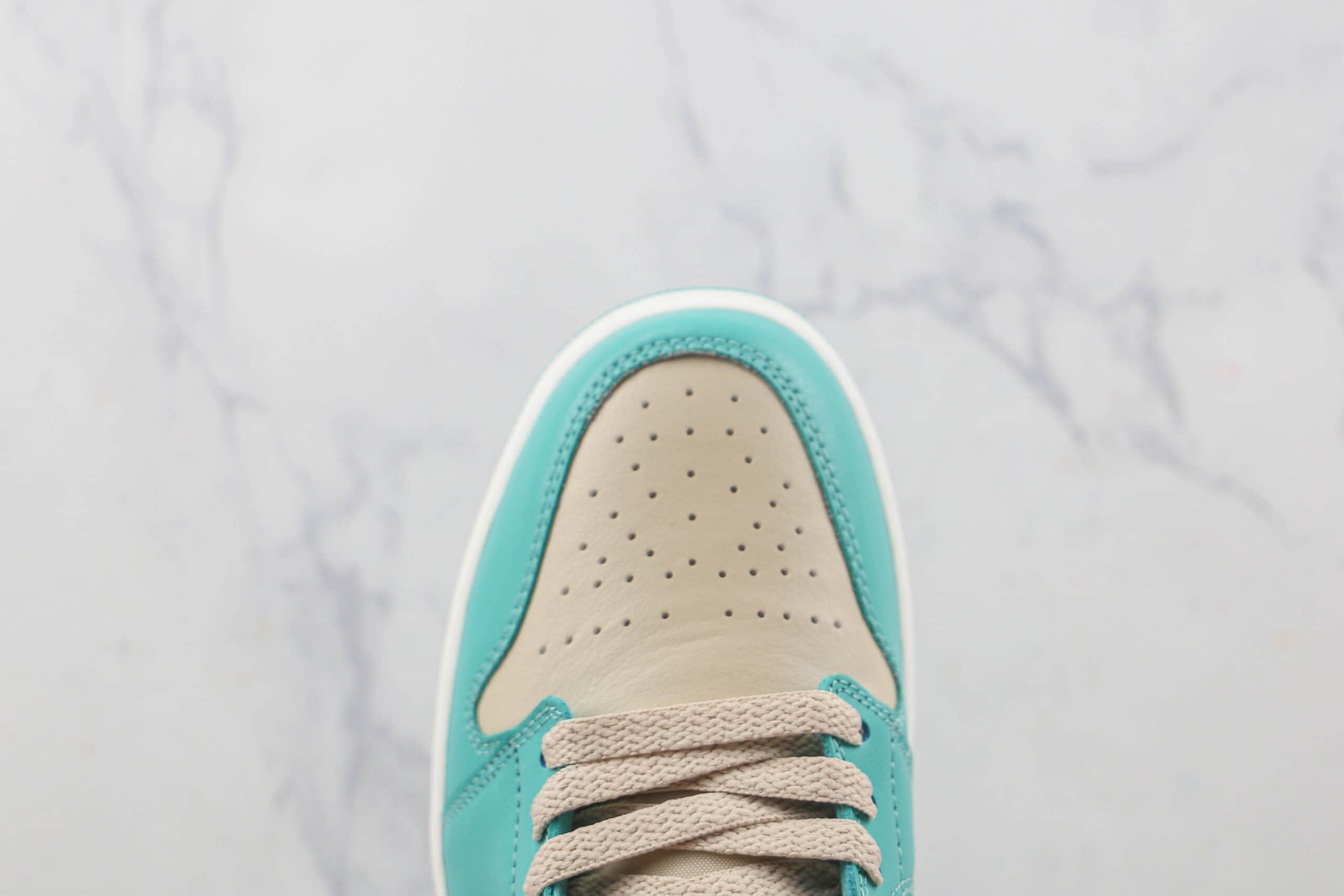 乔丹Air Jordan 1 Low莆田天花板纯原复刻版本低帮AJ1水鸭绿板鞋原楦头纸板打造 货号：DC0774-131