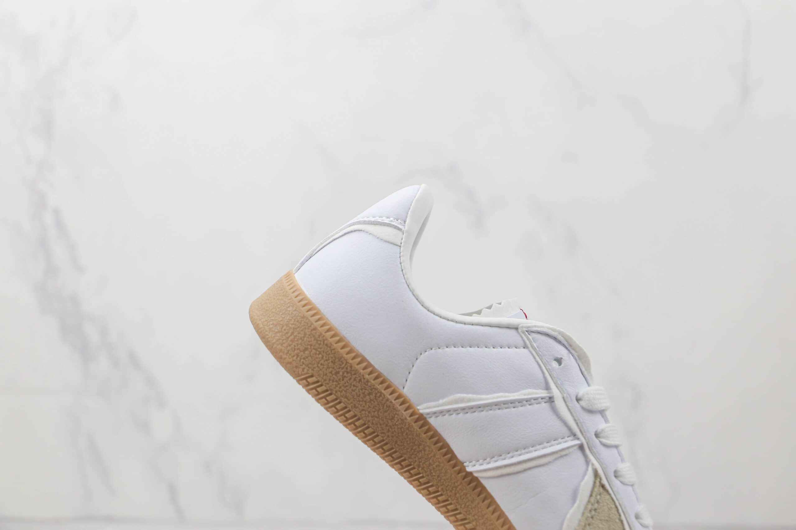 阿迪达斯Adidas Originals BW Army莆田纯原复刻版本德训鞋原楦开发 货号：HQ8512