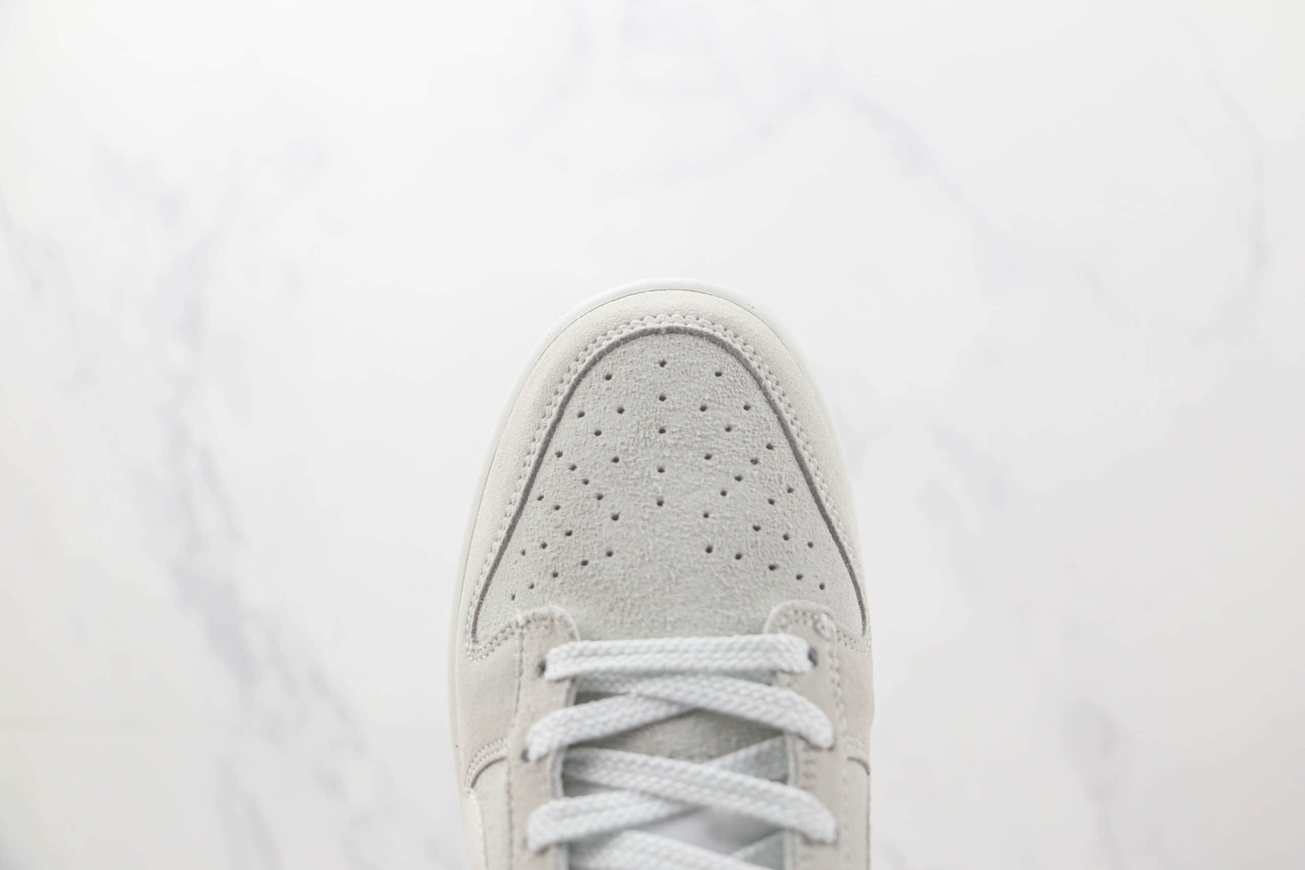 耐克Nike Dunk Low SE 85莆田天花板低帮SB DUNK灰红双勾板鞋原楦头纸板打造 货号：DO9457-100