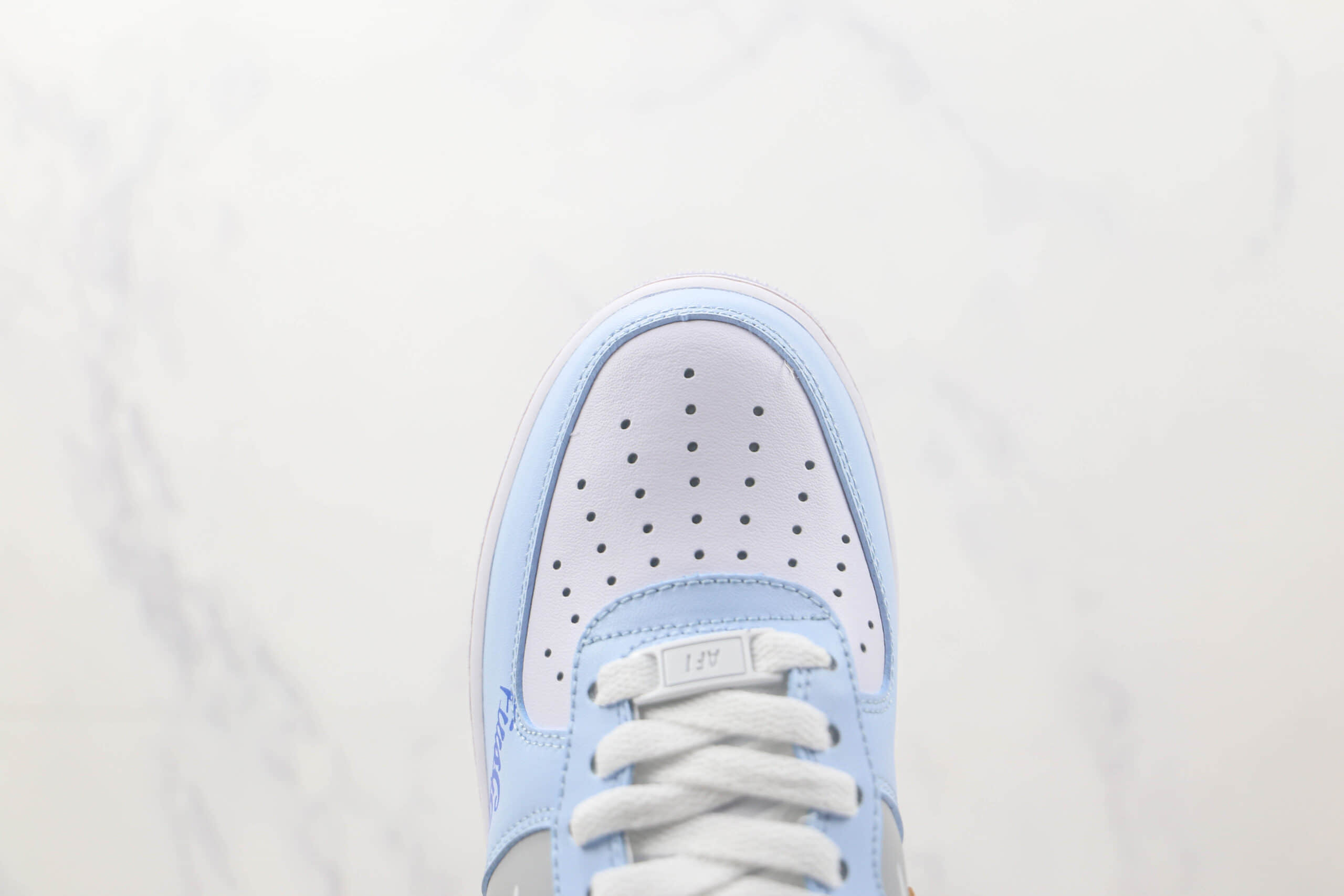 耐克Nike Air Force1 07纯原版本低帮空军一号定制款圣诞夜小熊灰蓝色板鞋 耐克空军一号定制款 货号:CW2288-669