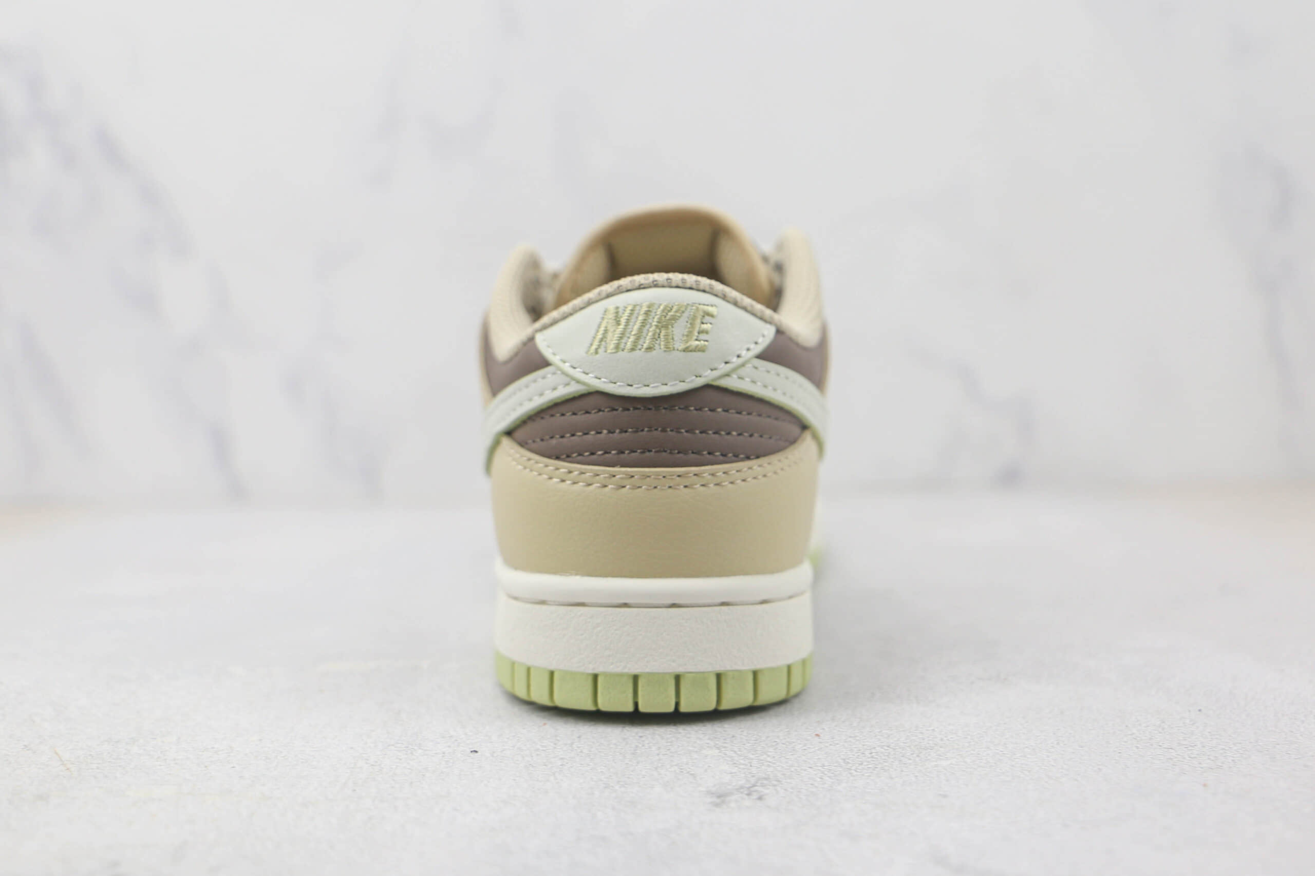 耐克Nike Dunk Low纯原版本低帮DUNK米黄褐色板鞋 莆田耐克DUNK鞋批发 货号：FB4961-012