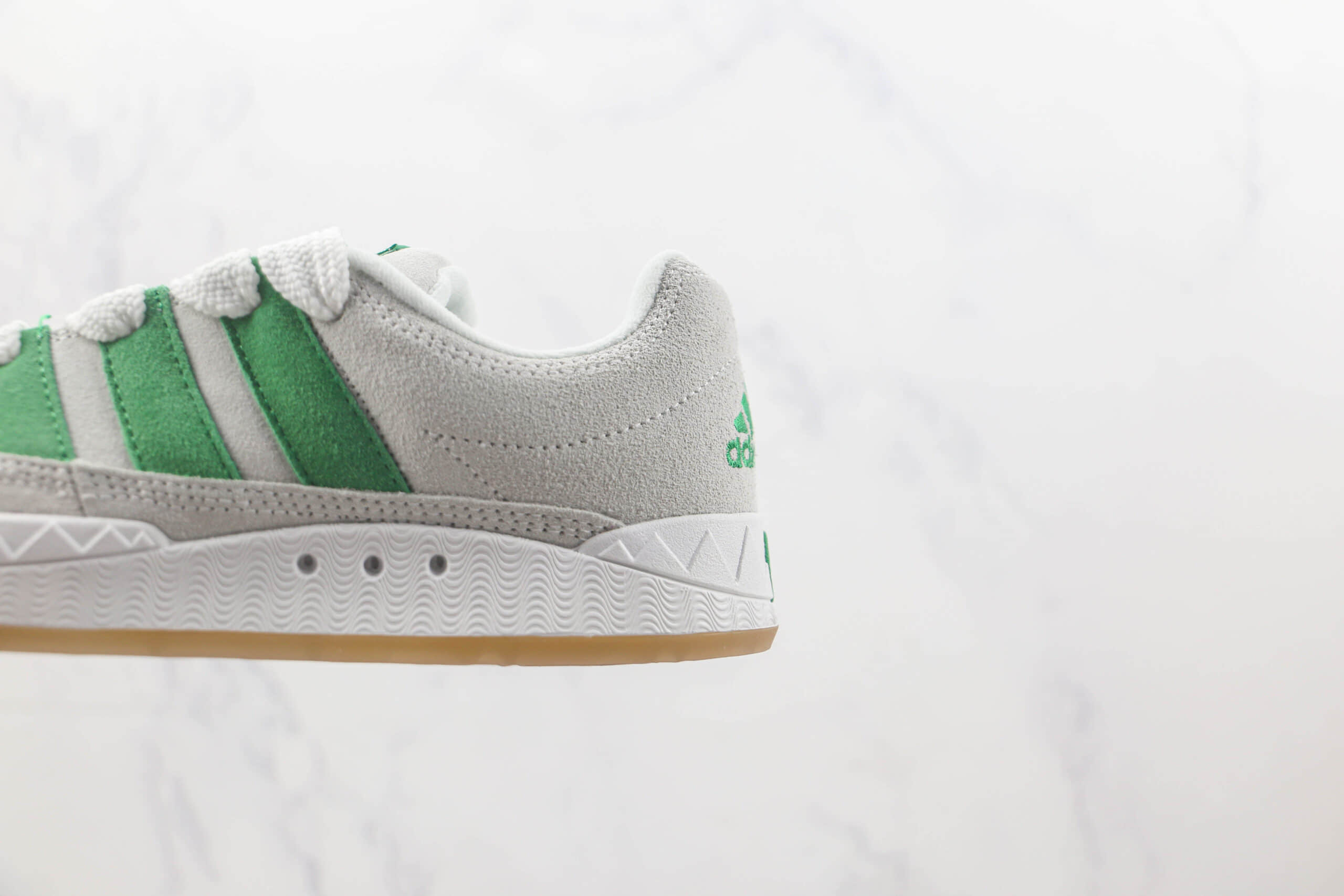 阿迪达斯 Adidas ADIMATIC纯原版本灰绿色三叶草复古慢跑鞋 阿迪达斯三叶草系列板鞋 货号:GZ6206