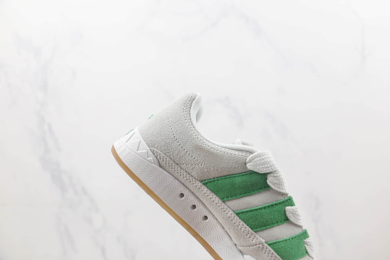 阿迪达斯 Adidas ADIMATIC纯原版本灰绿色三叶草复古慢跑鞋 阿迪达斯三叶草系列板鞋 货号:GZ6206