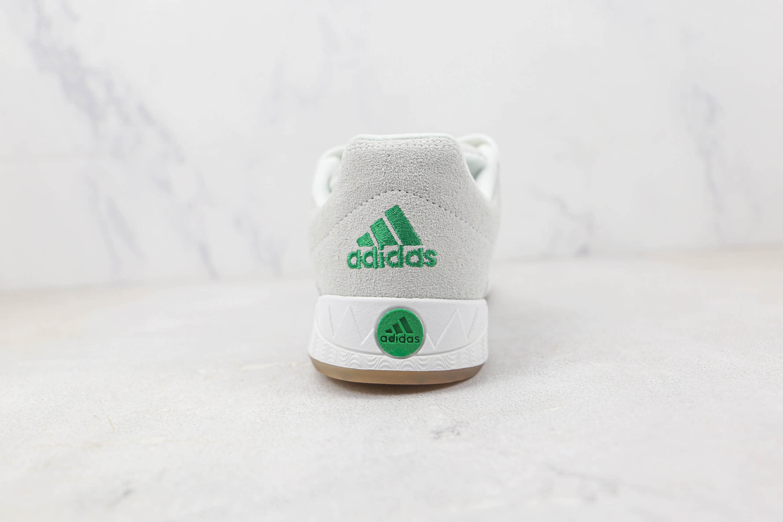 阿迪达斯 Adidas ADIMATIC纯原版本灰绿色三叶草复古慢跑鞋 阿迪达斯三叶草系列板鞋 货号:GZ6206