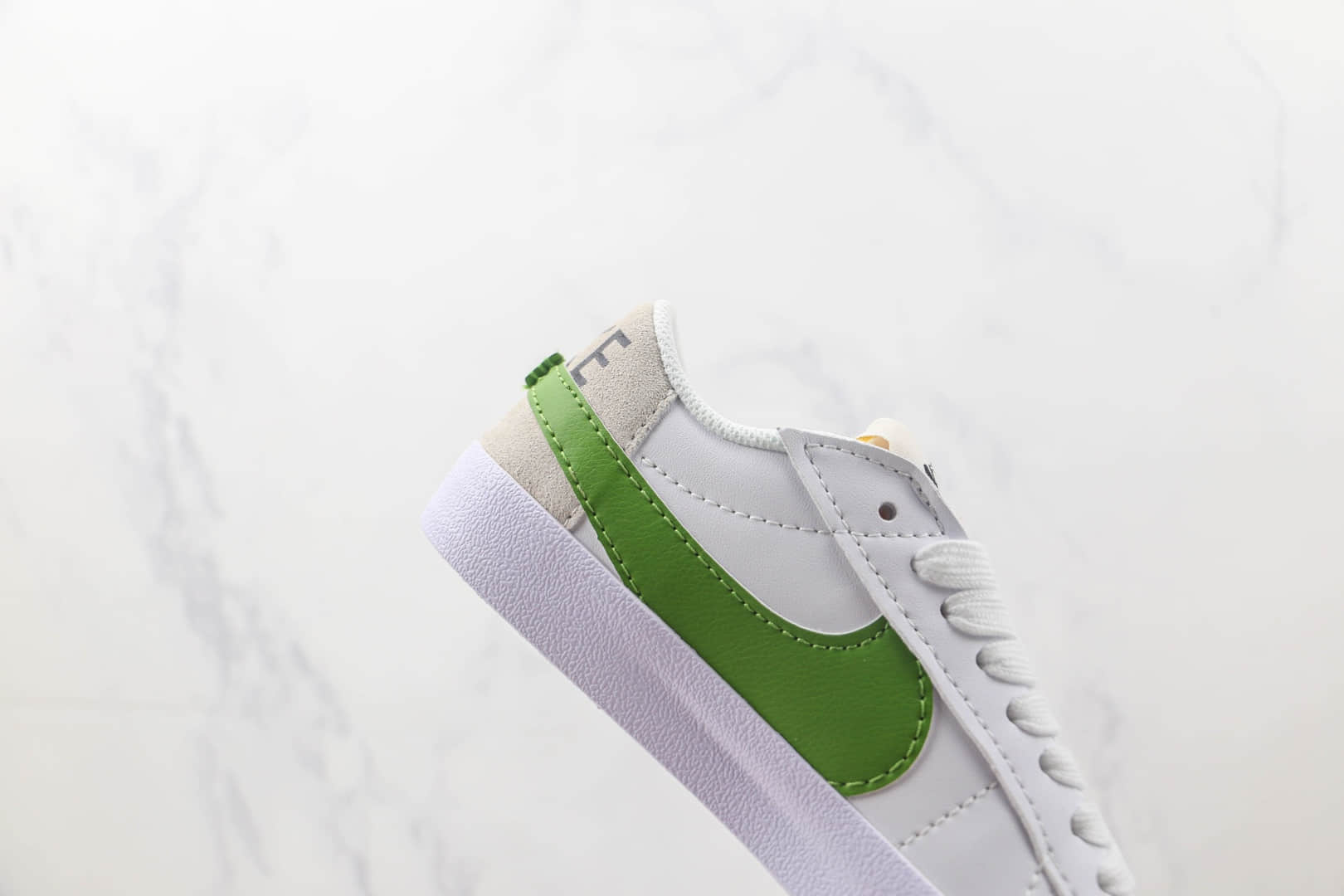 耐克Nike Blazer Low'77 Jumbo纯原版本白绿色低帮开拓者板鞋 耐克开拓者校园板鞋 货号：DV9122-131