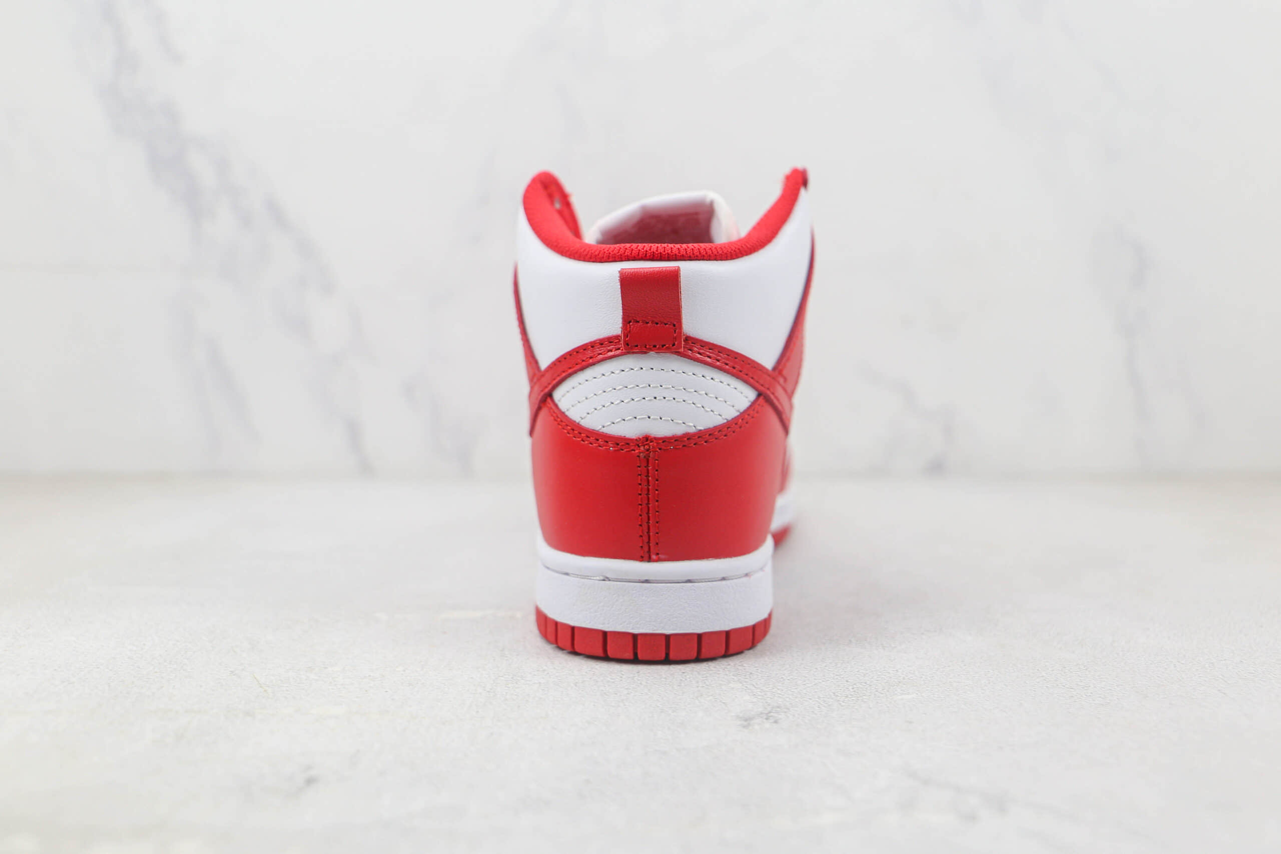 耐克Nike Dunk High Midnight Navy纯原版本高帮DUNK大学红配色板鞋 耐克DUNK工厂货源 货号：DD1399-106