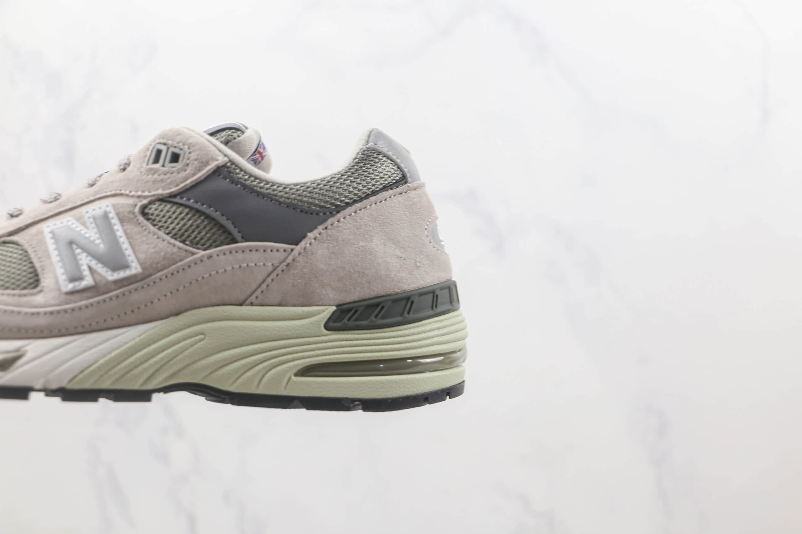 新百伦New Balance Made in USA M991纯原版本美产血统NB991元组灰银白色复古老爹鞋 新百伦NB慢跑鞋 货号:M991GL