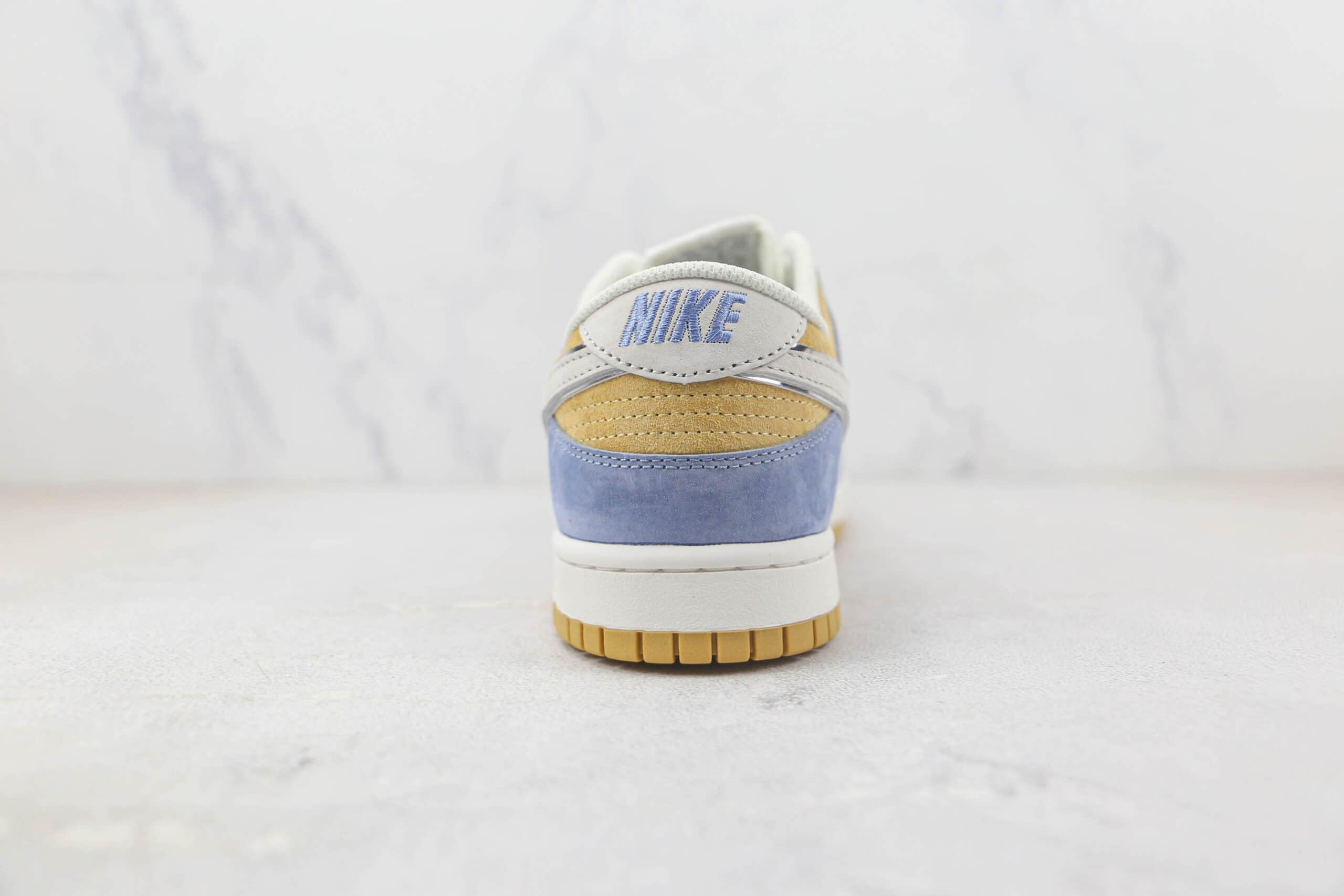 耐克Nike SB Dunk Low Steamboy OST x Otomo Katsuhiro大友克洋联名款低帮SB DUNK板鞋 耐克DUNK校园板鞋 货号：ST1391-204