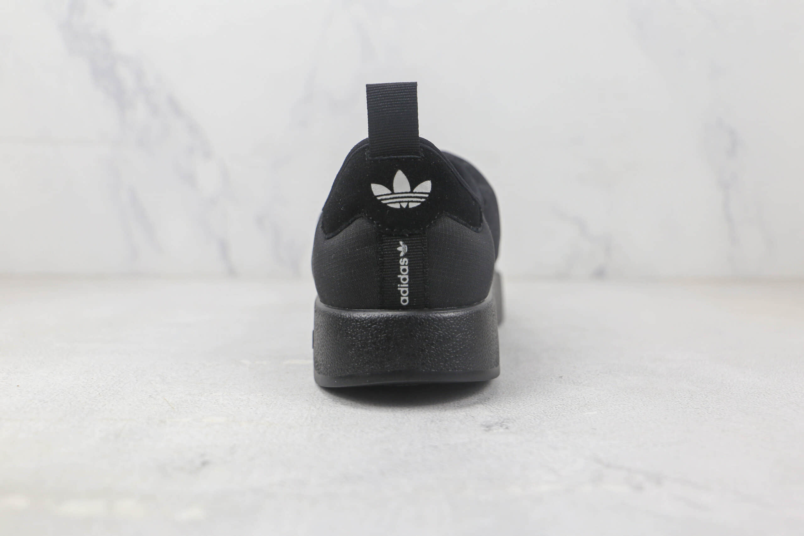 阿迪达斯Adidas Originals Puffylette纯原版本三叶草黑色一脚蹬面包鞋 阿迪达斯三叶草爆米花系列 货号:GY4559