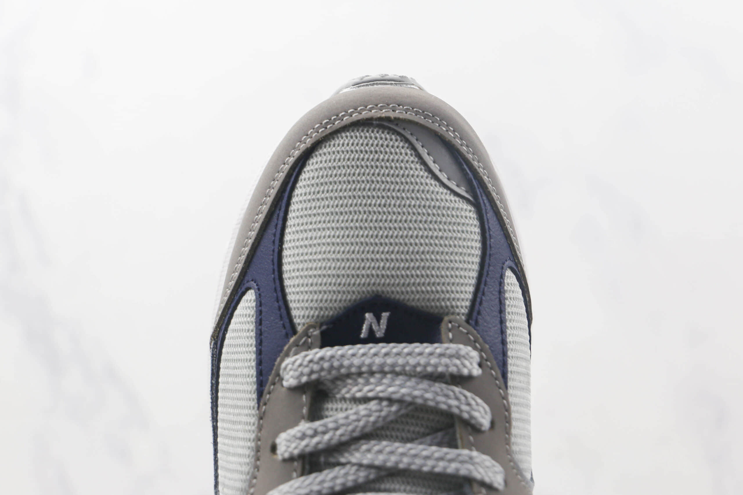 新百伦New balanc 2002纯原版本灰藏青色复古老爹鞋 新百伦2002R复古慢跑鞋 货号:M2002RTH