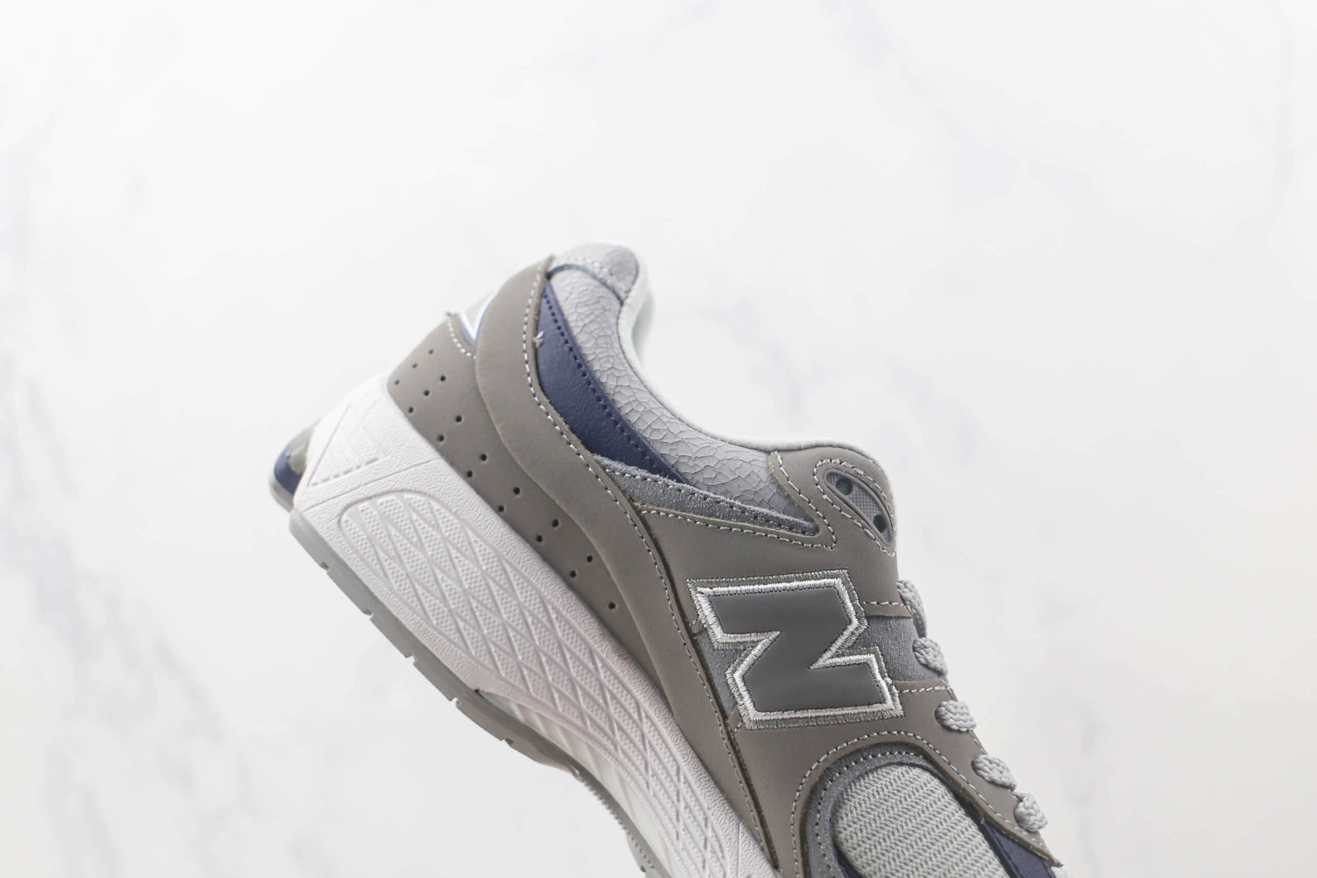 新百伦New balanc 2002纯原版本灰藏青色复古老爹鞋 新百伦2002R复古慢跑鞋 货号:M2002RTH