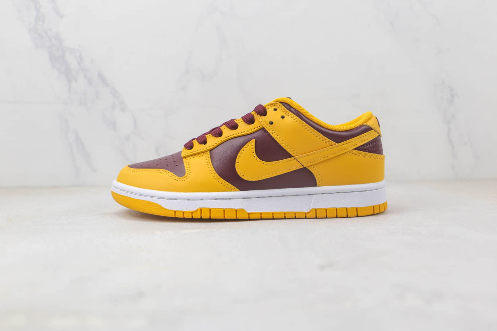 耐克Nike SB Dunk Low纯原版本低帮DUNK亚利桑那州黄酒红色板鞋 莆田天花板DUNK板鞋 货号:DD1391-702