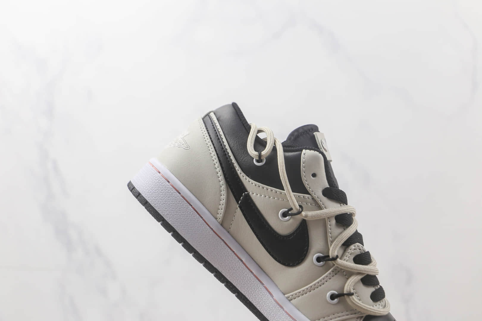 乔丹Air Jordan 1 Low纯原版本低帮AJ1解构抽绳板鞋 莆田天花板AJ1 货号:553558-062