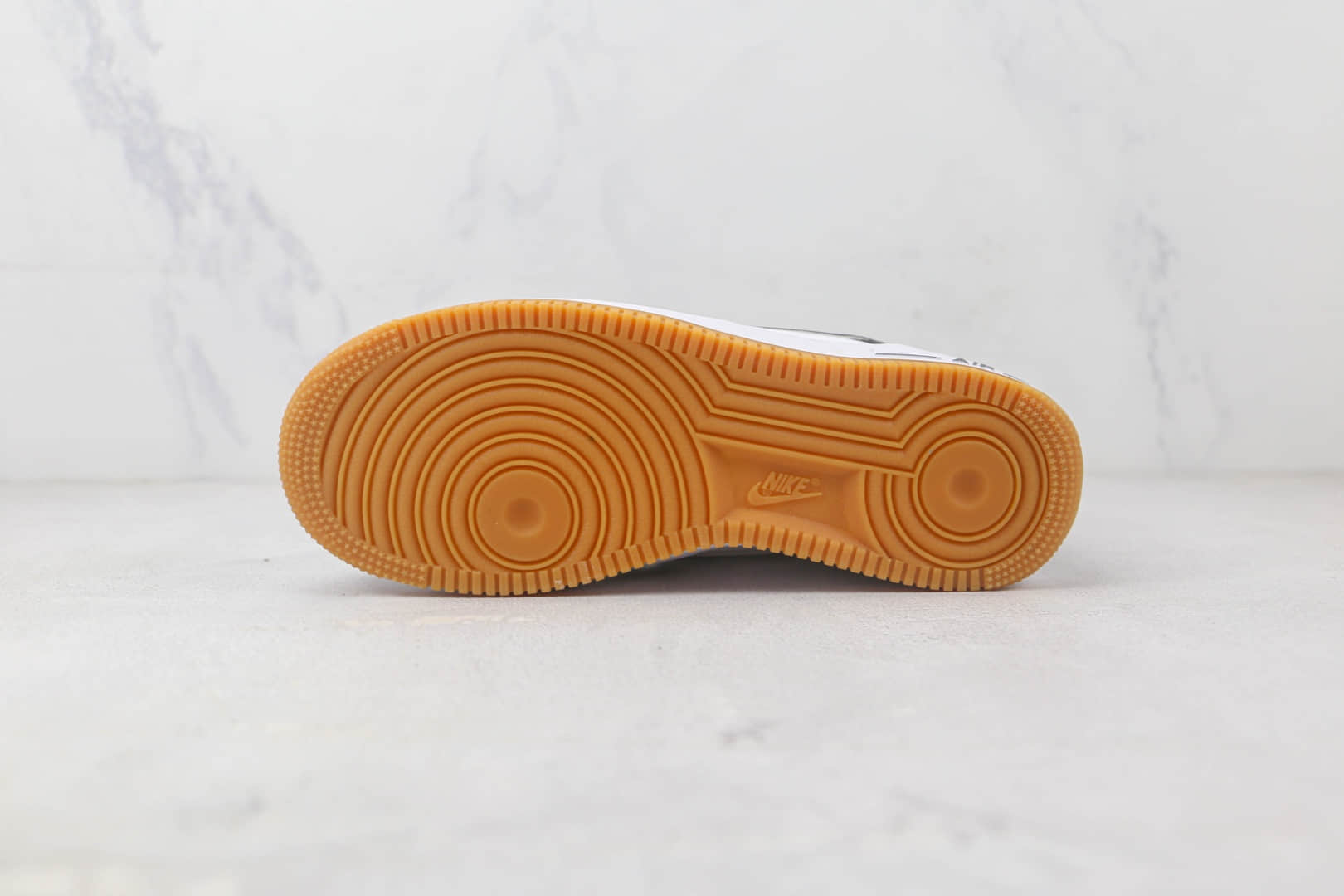 耐克Nike Air Force 1 Low 07纯原版本空军一号AF1黑白生胶板鞋 耐克空军一号校园板鞋 货号：AW2296-002