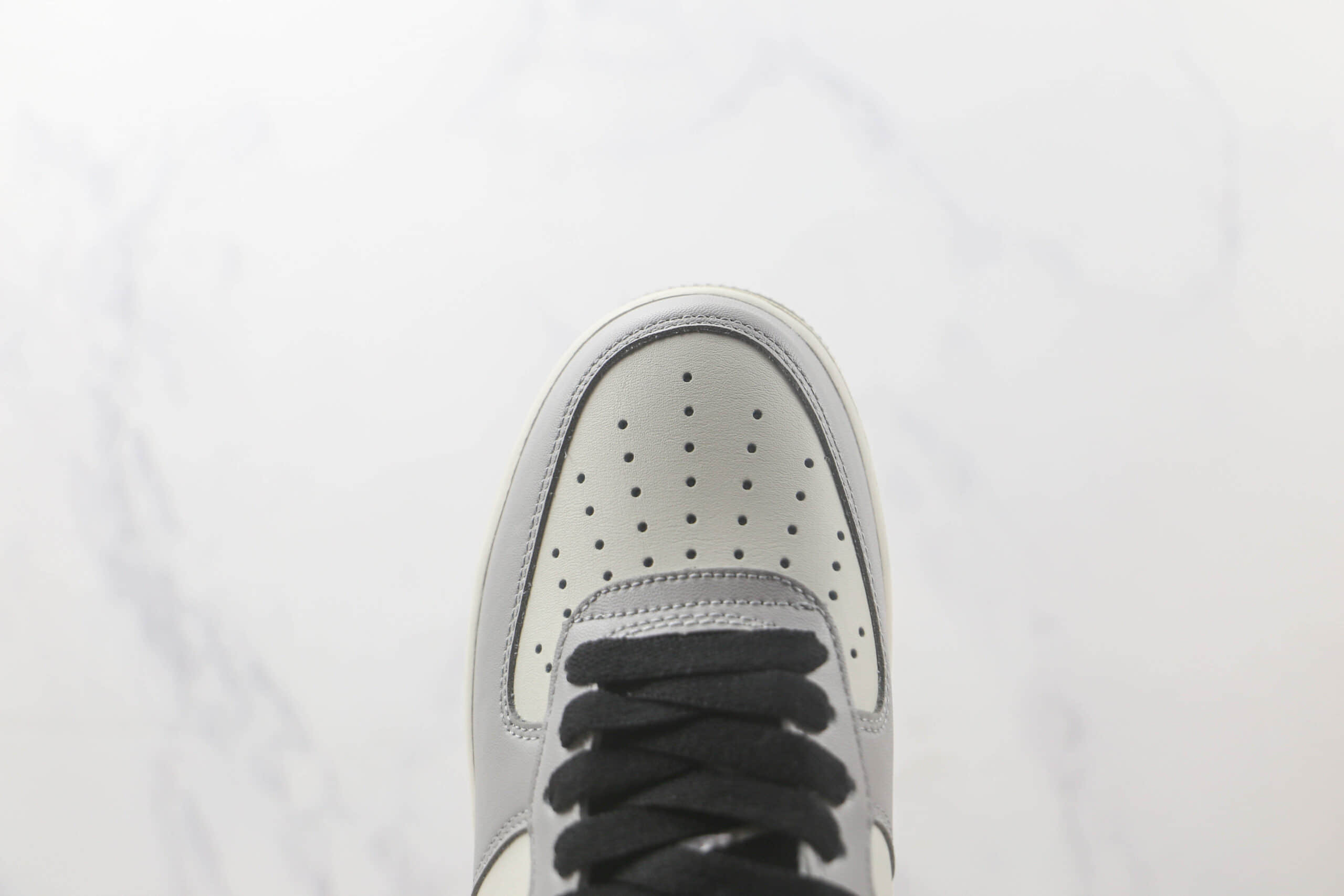 耐克Nike Air Force 1 Low 07纯原版本空军一号AF1灰白拼接黑勾板鞋 耐克空军一号校园板鞋 货号：DO7417-991