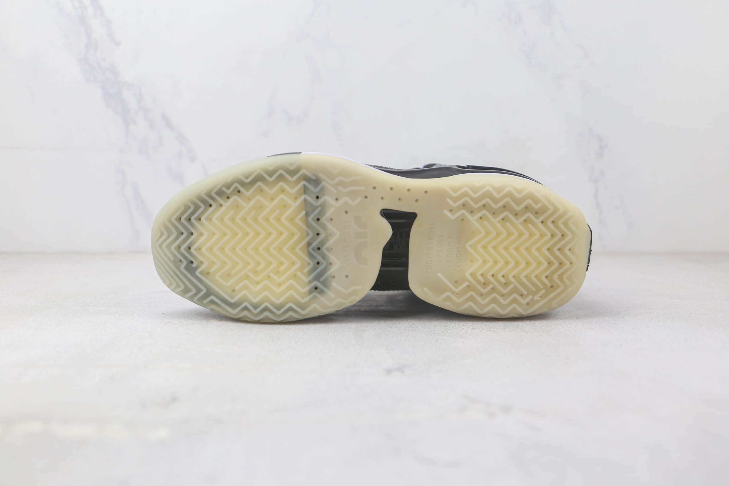 耐克Nike Air zoom G.T.Jump EP Own Space纯原版本黑白奥利奥配色GT篮球鞋 耐克GT系列球鞋 货号:DC9039-001