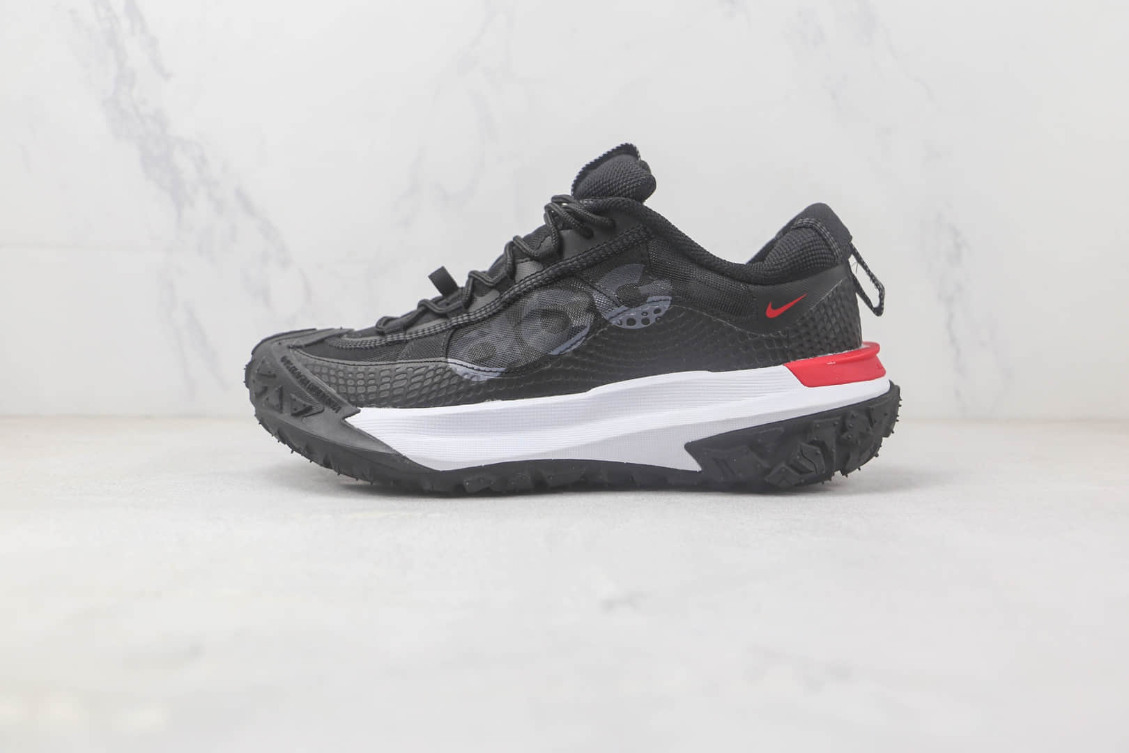 耐克Nike ACG MOUNTAIN FLY 2 Low纯原版本ACG户外登山越野系列跑鞋 耐克ACG系列户外登山鞋 货号：DV7903-104