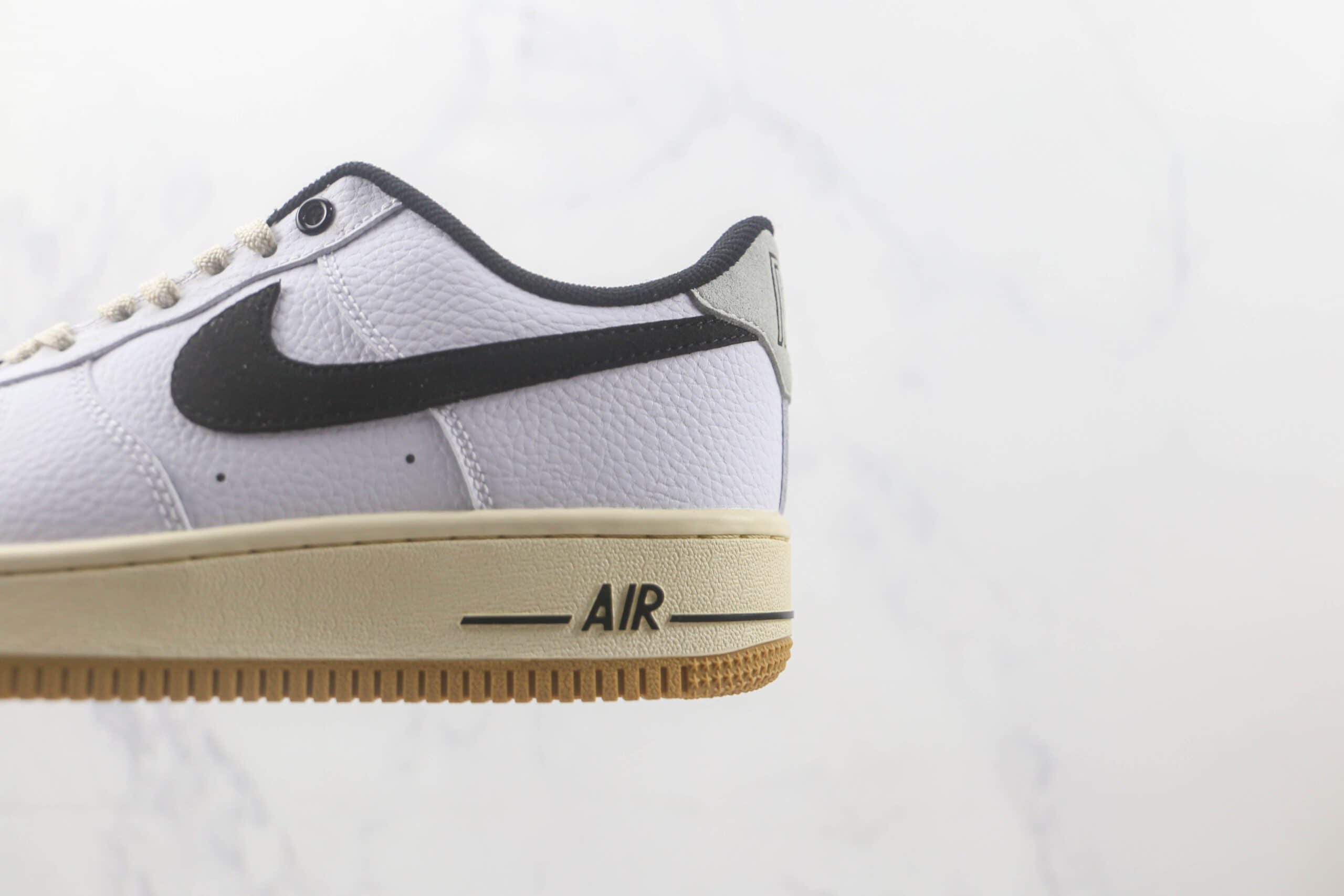 耐克Nike Air Force 1 07 Low纯原版本空军一号米黄白黑色板鞋 耐克空军一号校园板鞋 货号:DR0148-101