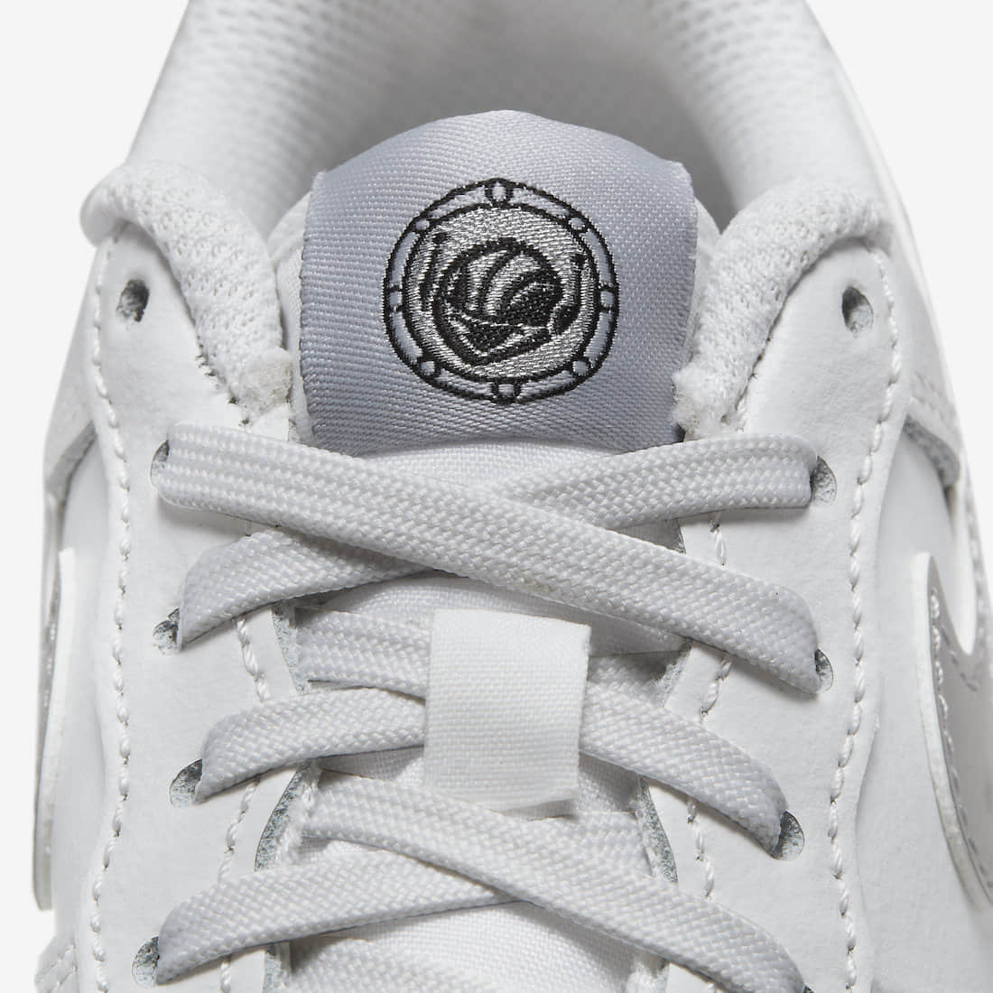 “外星人”AF1！还有“UFO”！ 货号：FJ3485-100