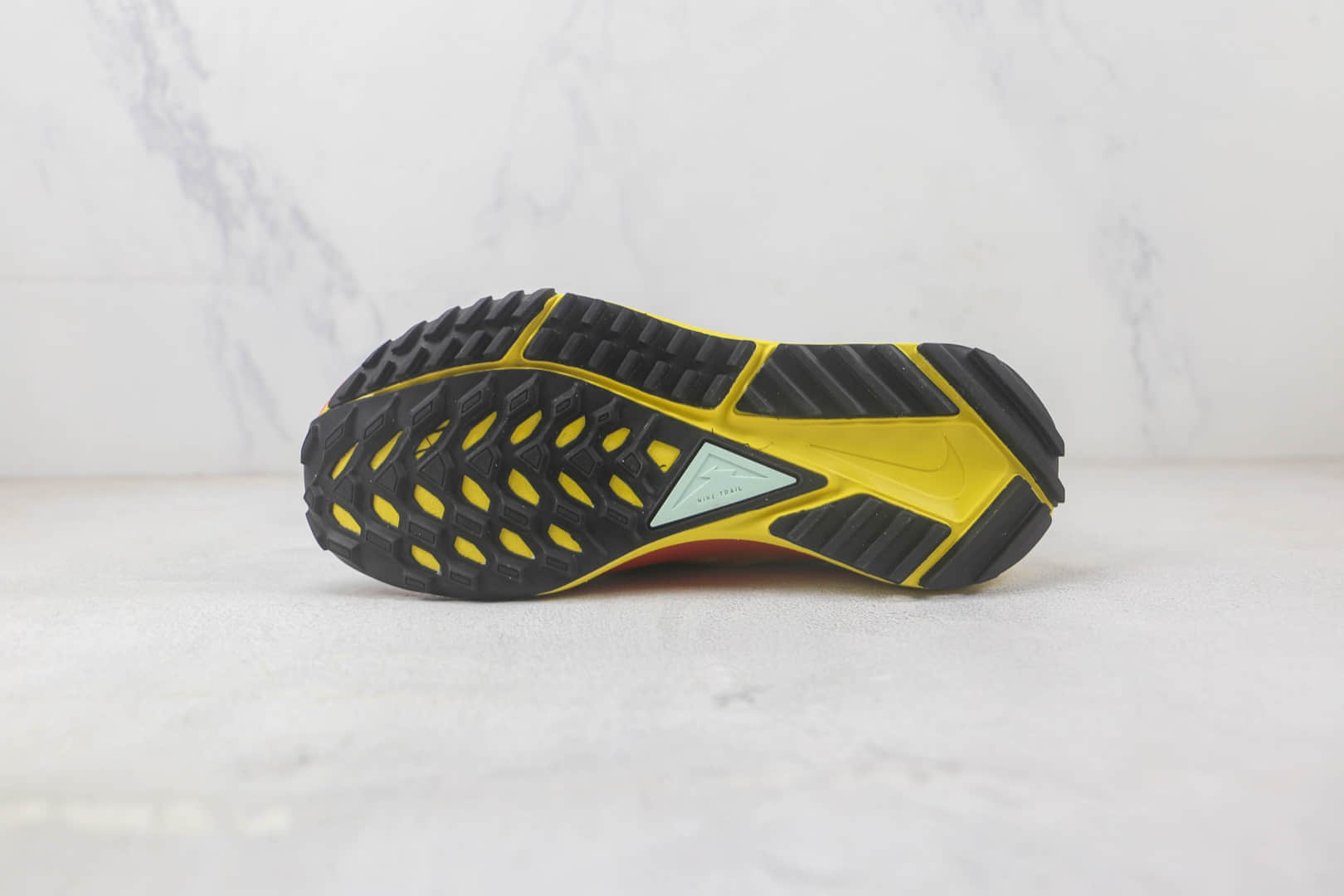 耐克Nike Pegasus Trail 4纯原版本白灰绿色户外越野跑步鞋 耐克户外运动鞋系列 货号:DJ7926-500