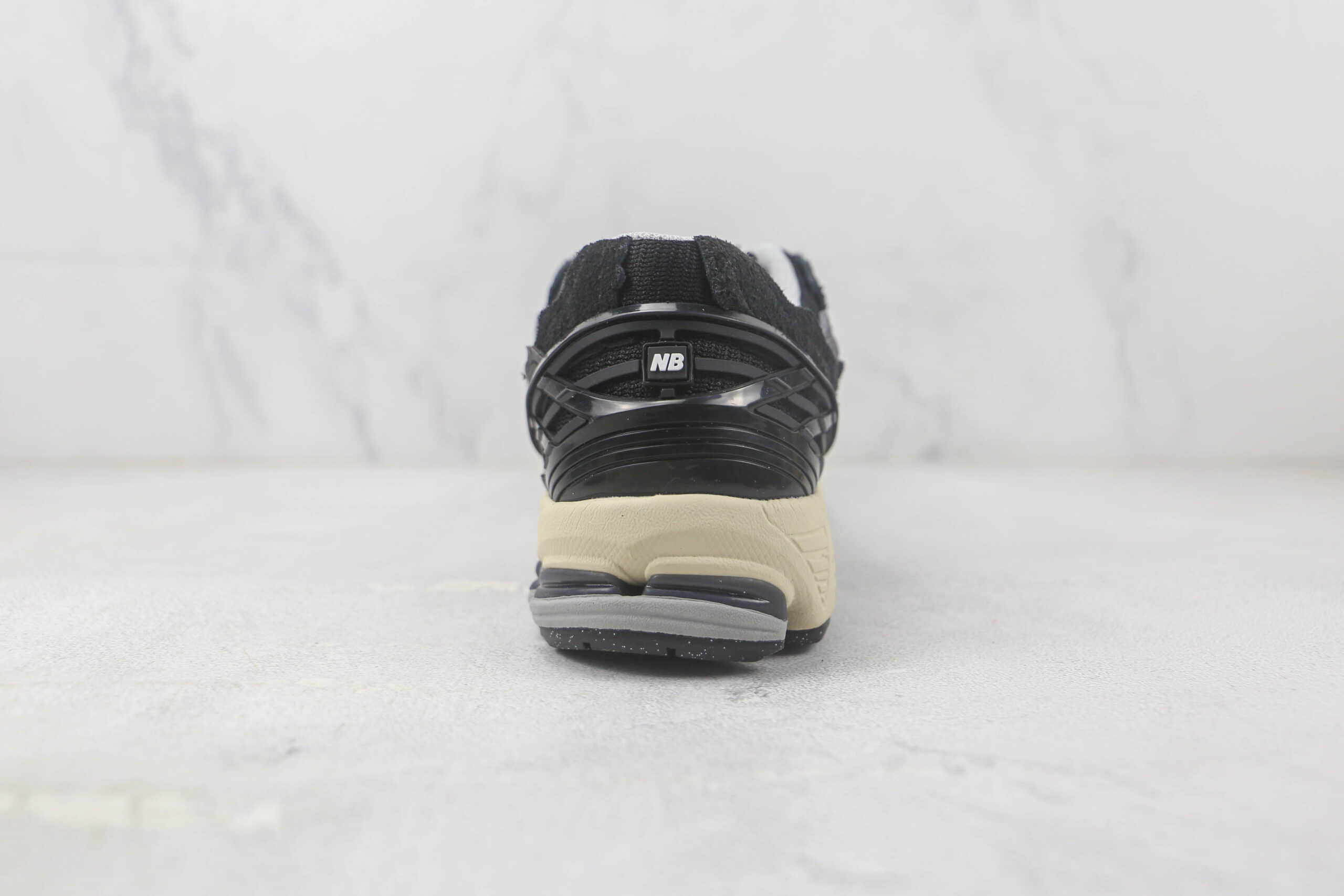 新百伦New Balance 1906纯原版本NB1906D黑色复古老爹鞋 新百伦NB1906系列老爹鞋 货号：M1906DD