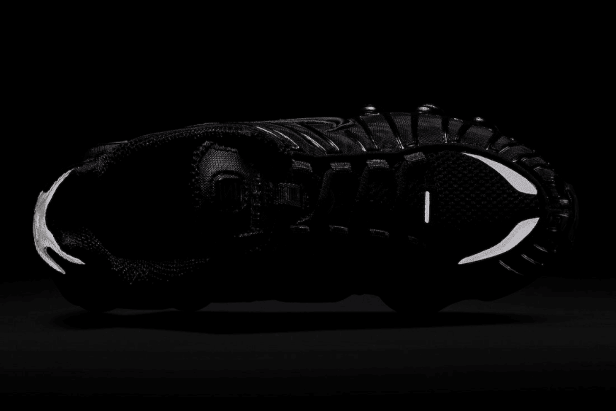 黑武士or纯白？全新Nike Shox TL官图释出！