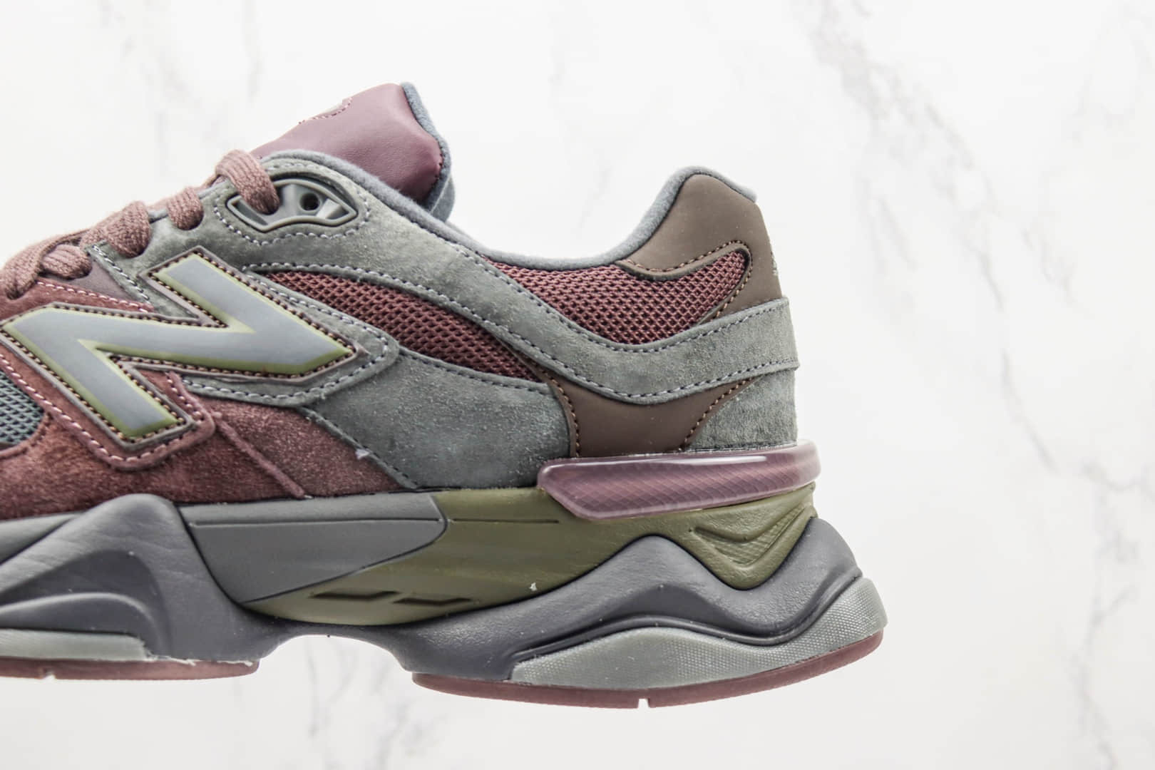 新百伦New Balance NB9060 x Joe Freshgoods联名款纯原版本NB9060灰酒红色复古慢跑鞋 莆田天花板NB9060老爹鞋 货号：U9060BCG