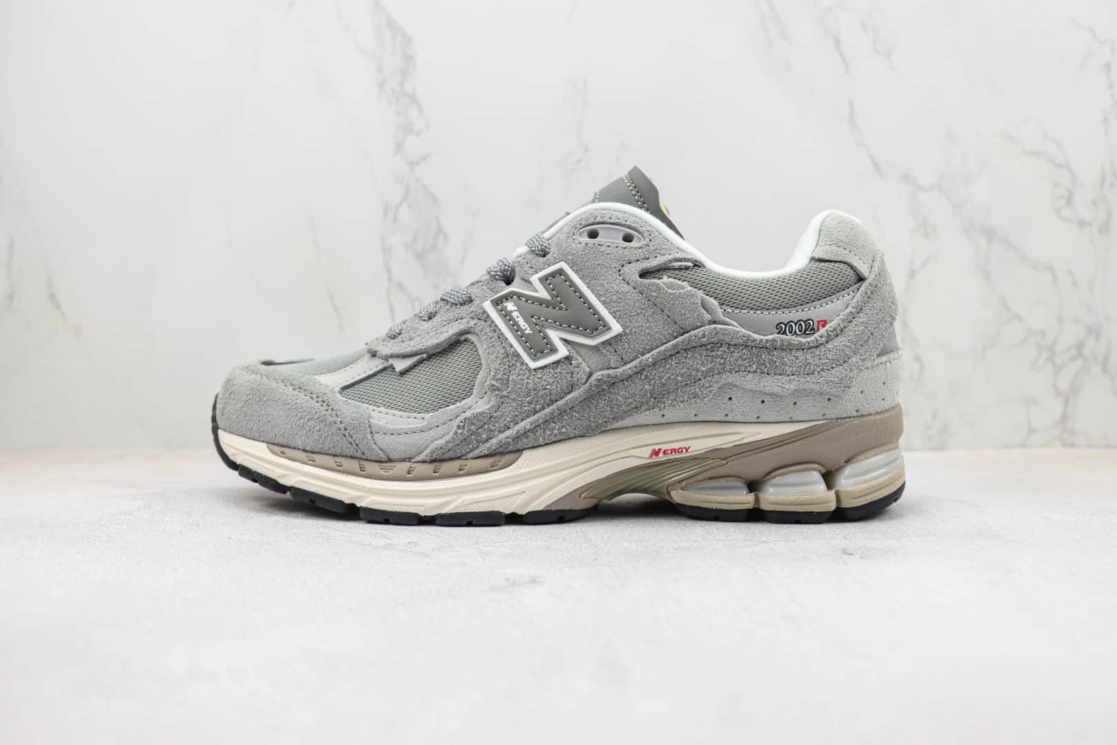 新百伦New Balance 2002R纯原版本NB2002R复古跑鞋 莆田新百伦货源 货号:M2002RDM