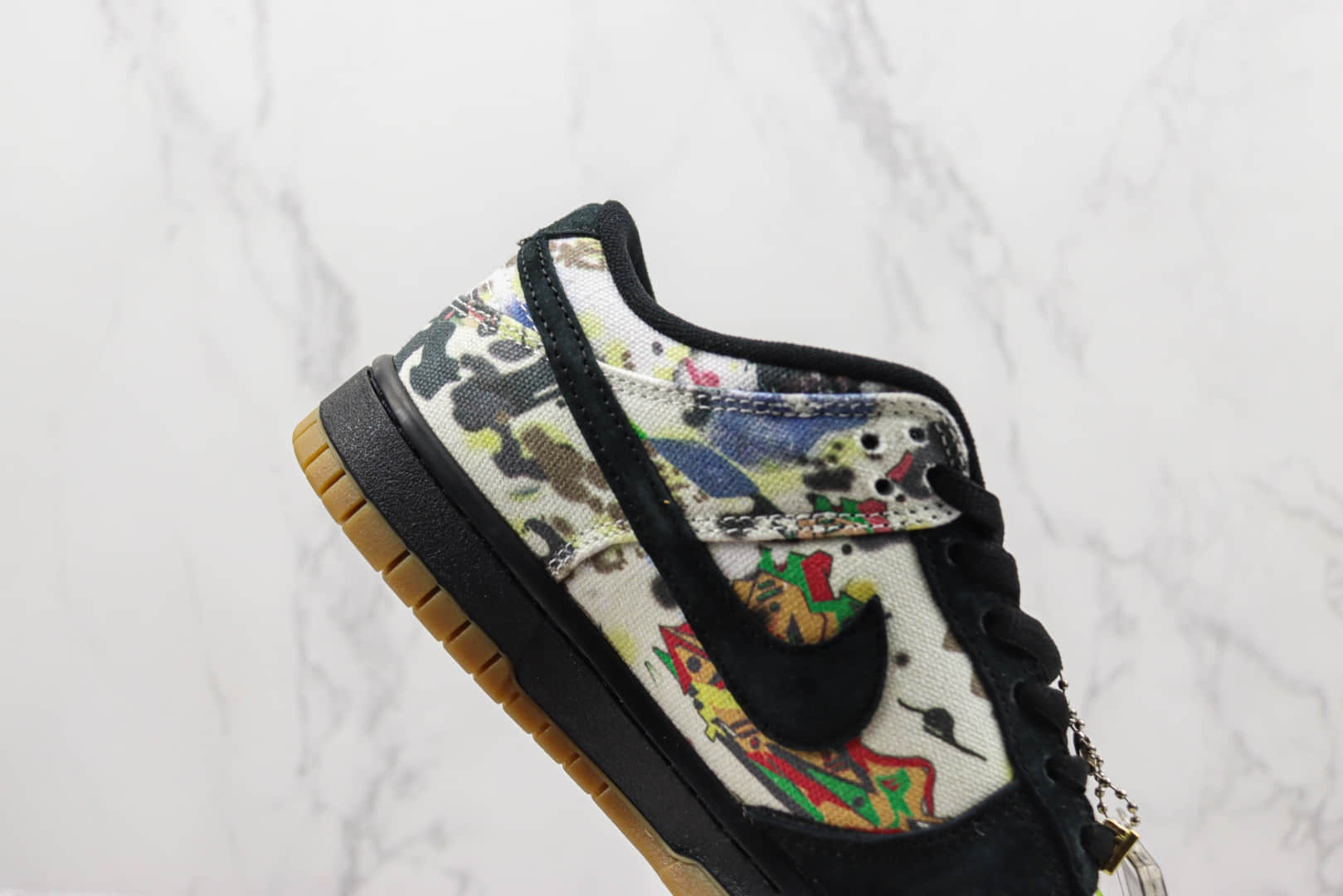 耐克Nike SB Zoom Dunk Low纯原版本低帮Dunk黑彩渲染涂鸦板鞋 莆田天花板Dunk系列 货号：FD8778-001