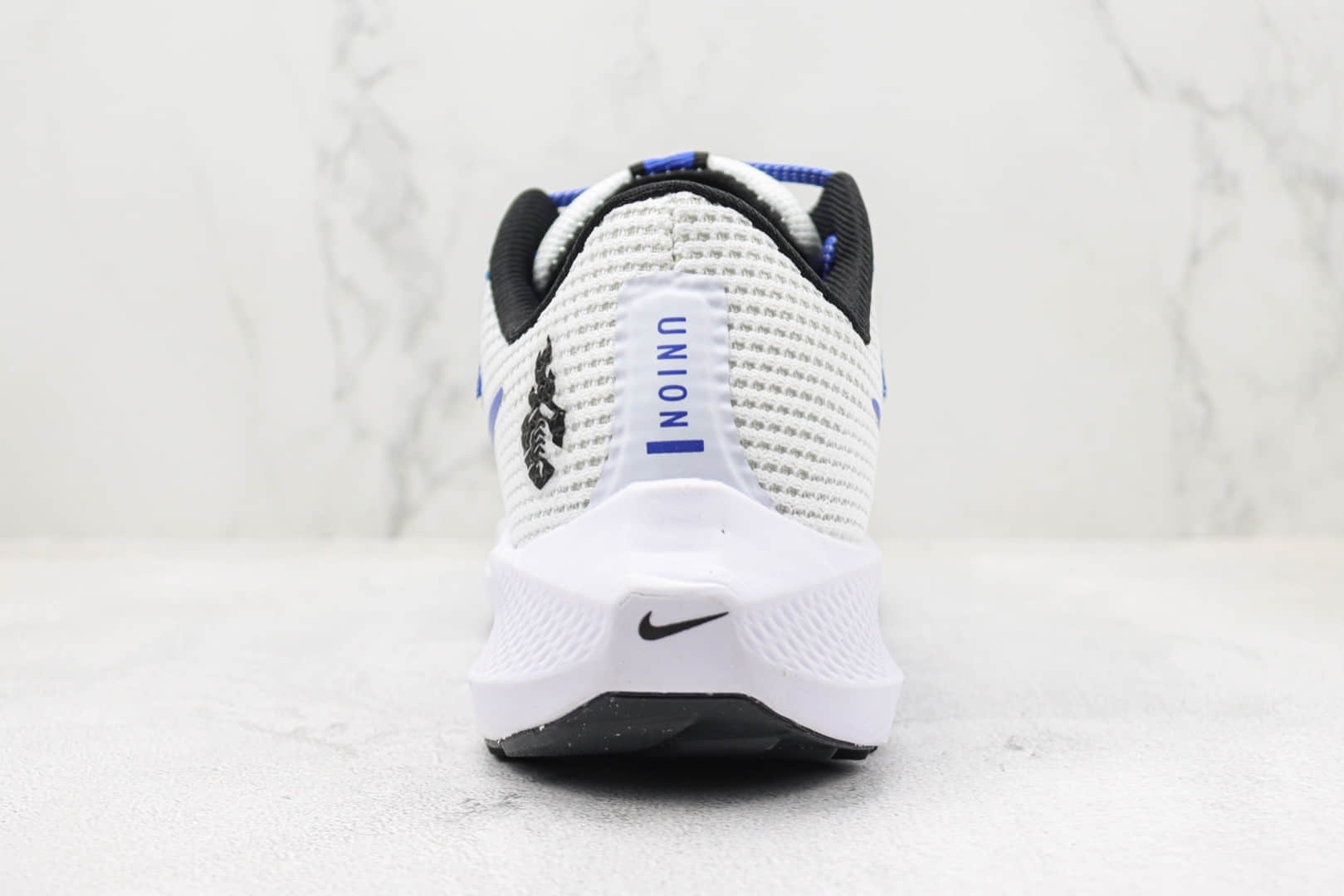 耐克Nike Zoom Pegasus 40纯原版本登月40代白蓝色跑鞋 莆田复刻耐克 货号：FJ2843-100