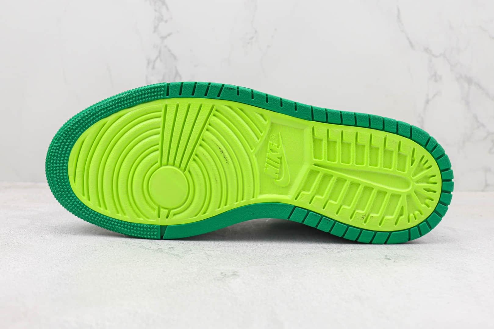 乔丹Air Jordan 1 Zoom CMFT“Stadium Green”纯原版本高帮AJ1白绿色篮球鞋 莆田天花板AJ1系列 货号:CT0978-300