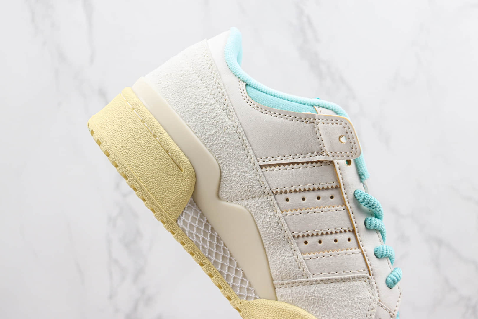 阿迪达斯adidas Forum 84 Low纯原版本三叶草84白蓝色复古板鞋 莆田阿迪达斯货源 货号:FZ6342