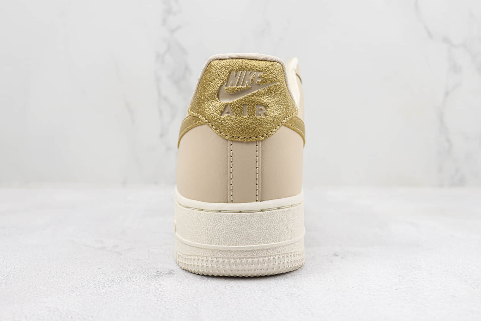 耐克Nike Air Force 1 Low纯原版本空军一号低帮卡其金钩板鞋 莆田耐克货源 货号:DO7569-102