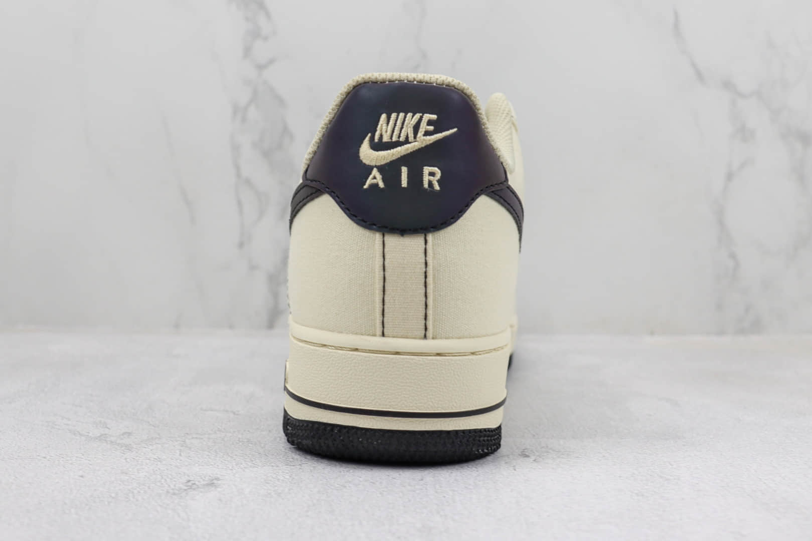 耐克Nike Air Force 1'07 Low纯原版本低帮空军一号米黑布面板鞋 莆田耐克货源 货号:TQ1456-288