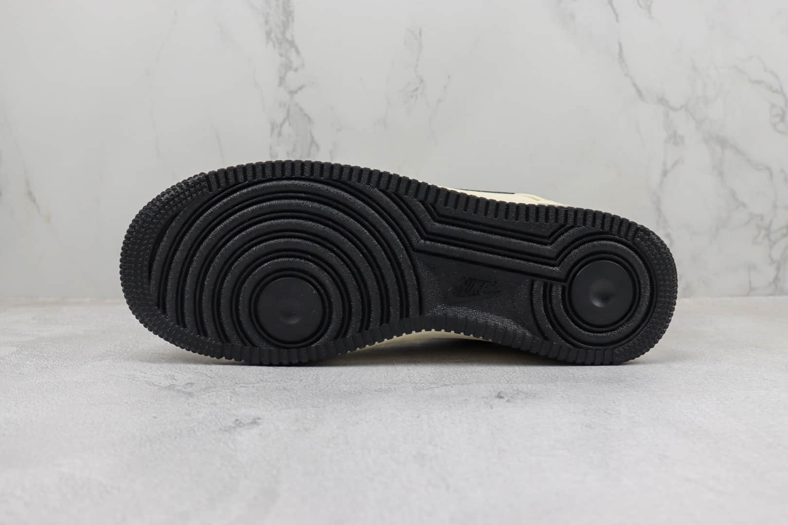 耐克Nike Air Force 1'07 Low纯原版本低帮空军一号米黑布面板鞋 莆田耐克货源 货号:TQ1456-288